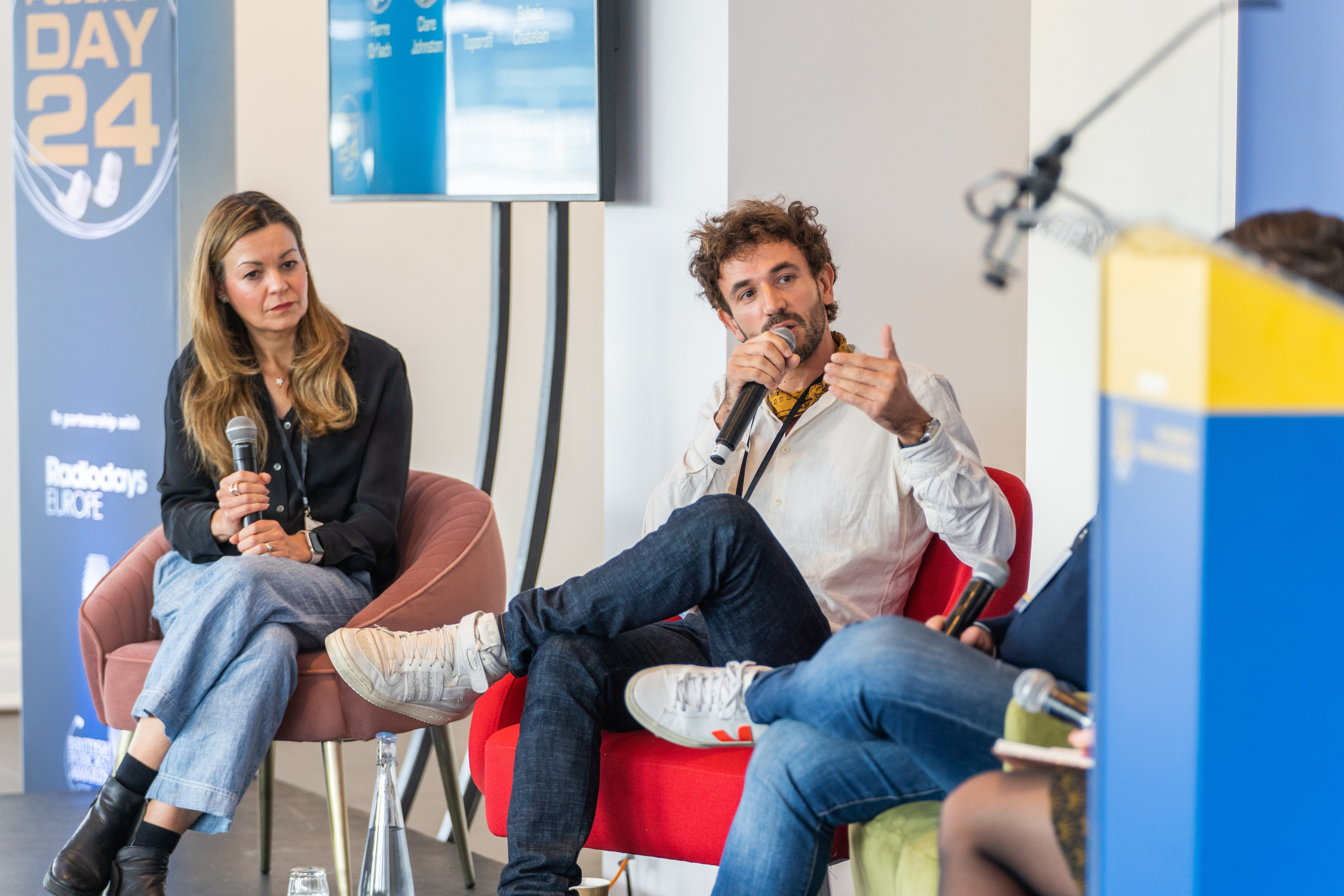 Podcast day 24. London. Photographer in London Daria Agafonova