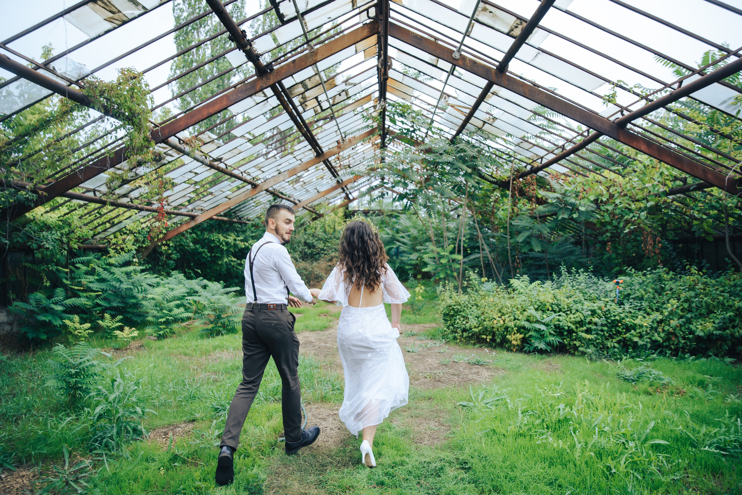 Outdoor wedding. Tanya and Vasya. Photographer in London Daria Agafonova