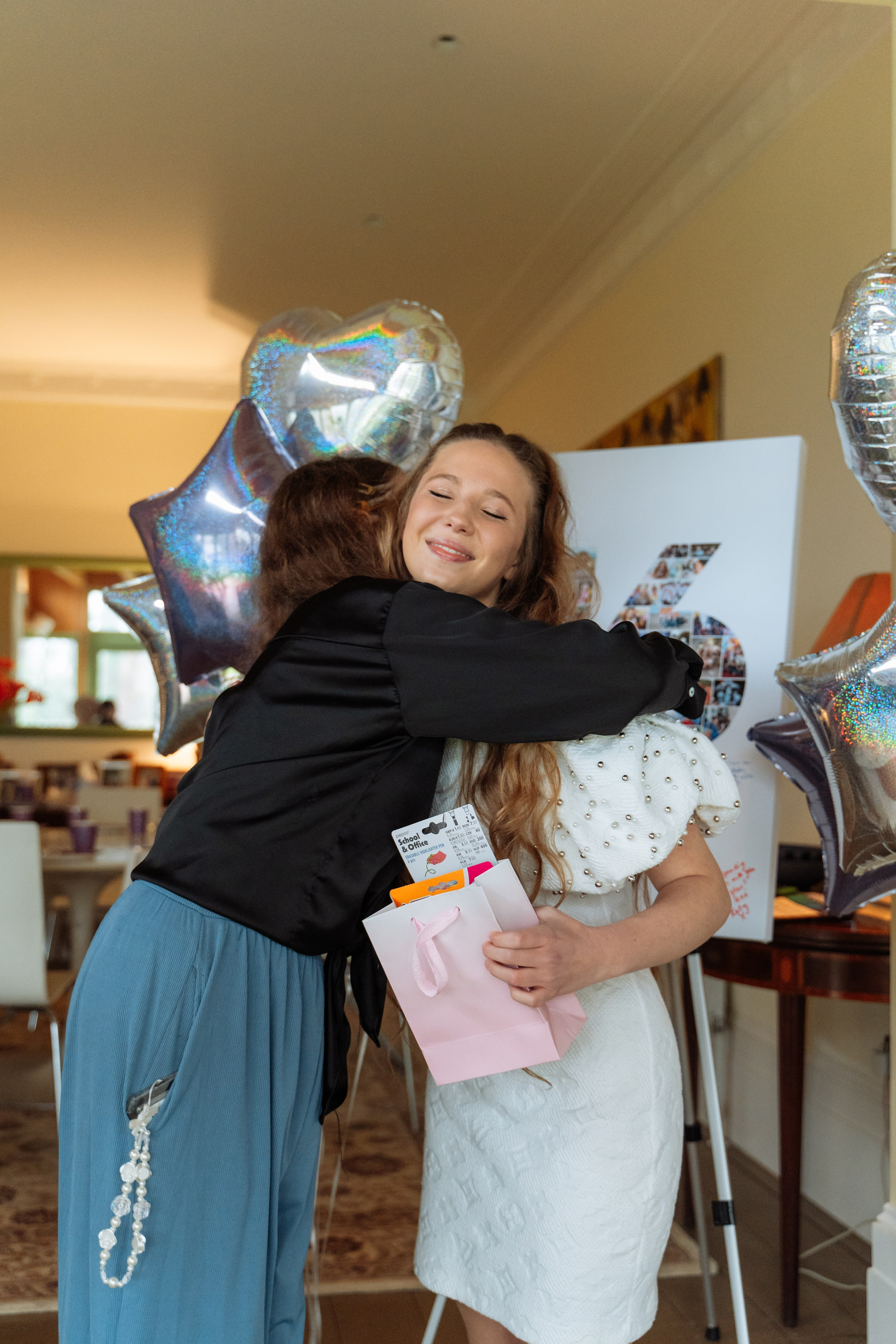 Home Birthday party. Photographer in London Daria Agafonova