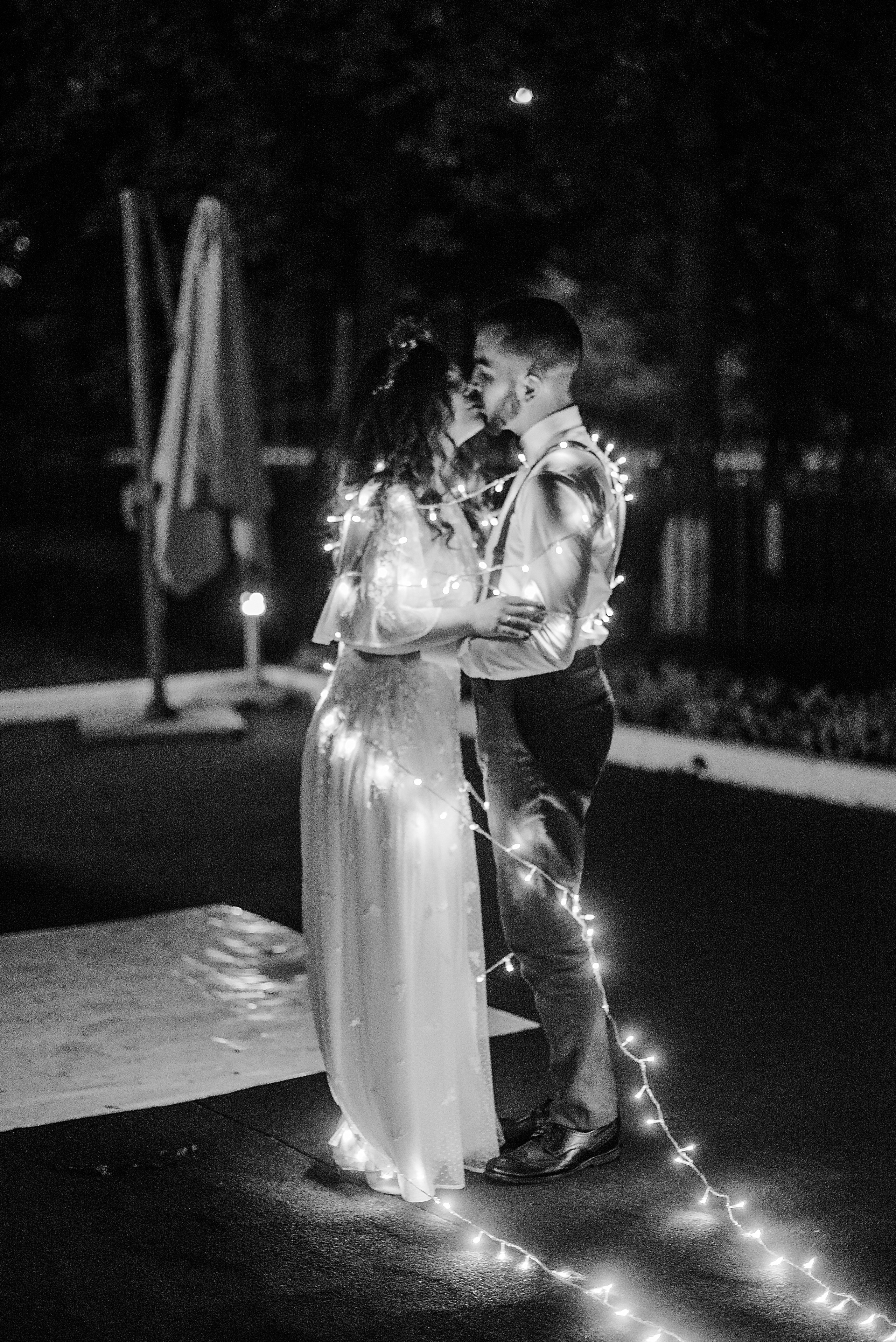 Outdoor wedding. Tanya and Vasya. Photographer in London Daria Agafonova