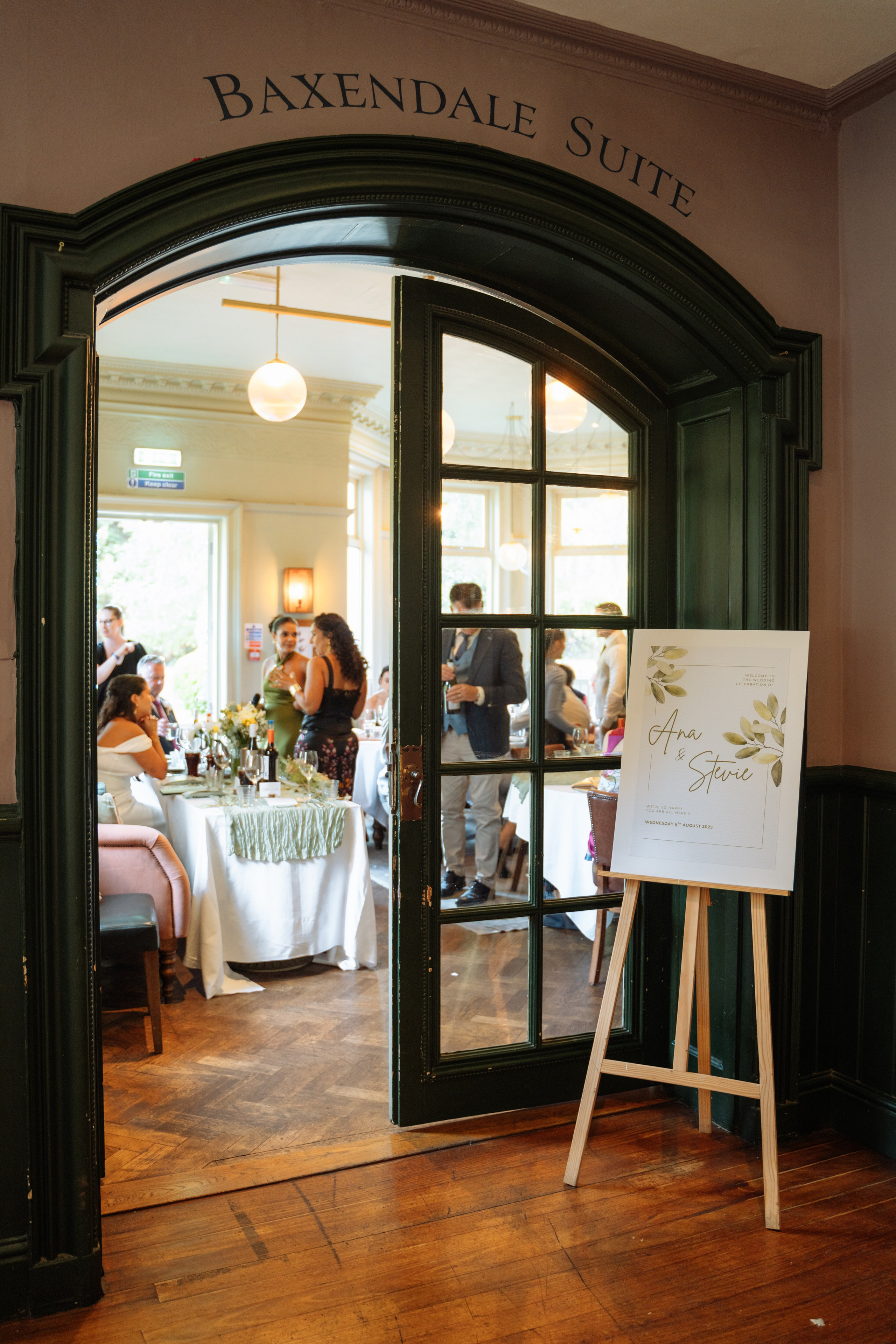 Ana and Stevie. Photographer in London Daria Agafonova