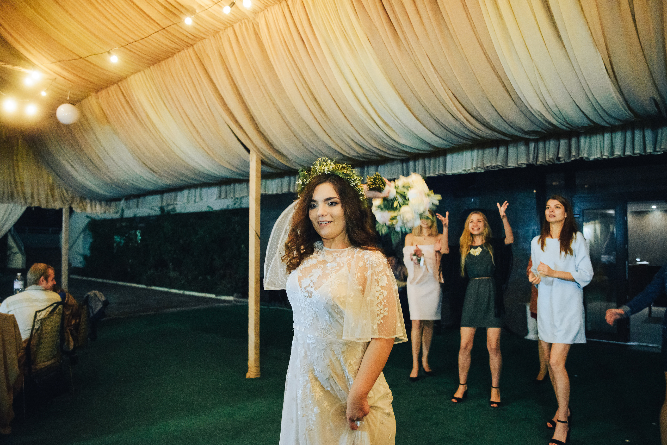 Outdoor wedding. Tanya and Vasya. Photographer in London Daria Agafonova