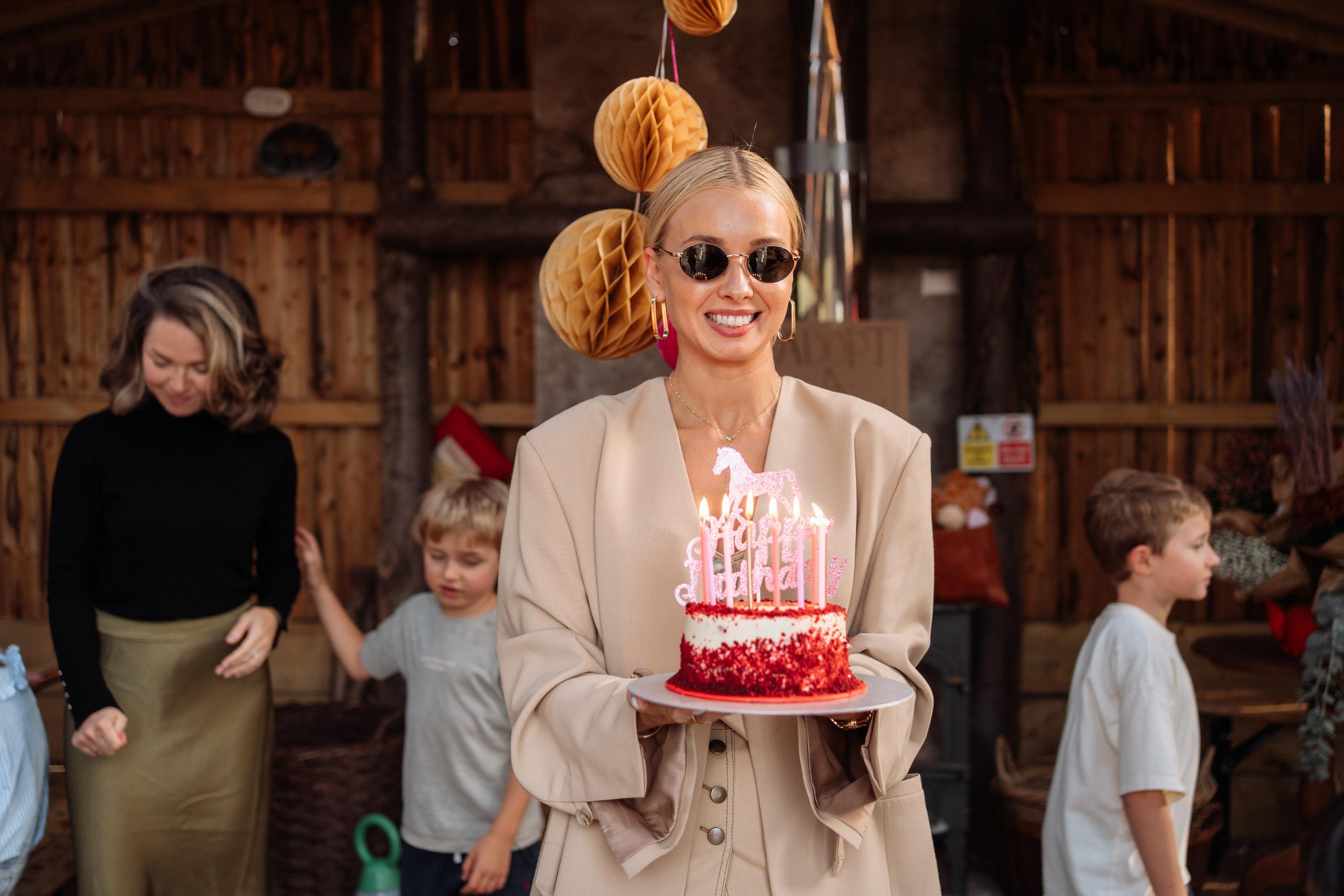 Horse party. Photographer in London Daria Agafonova