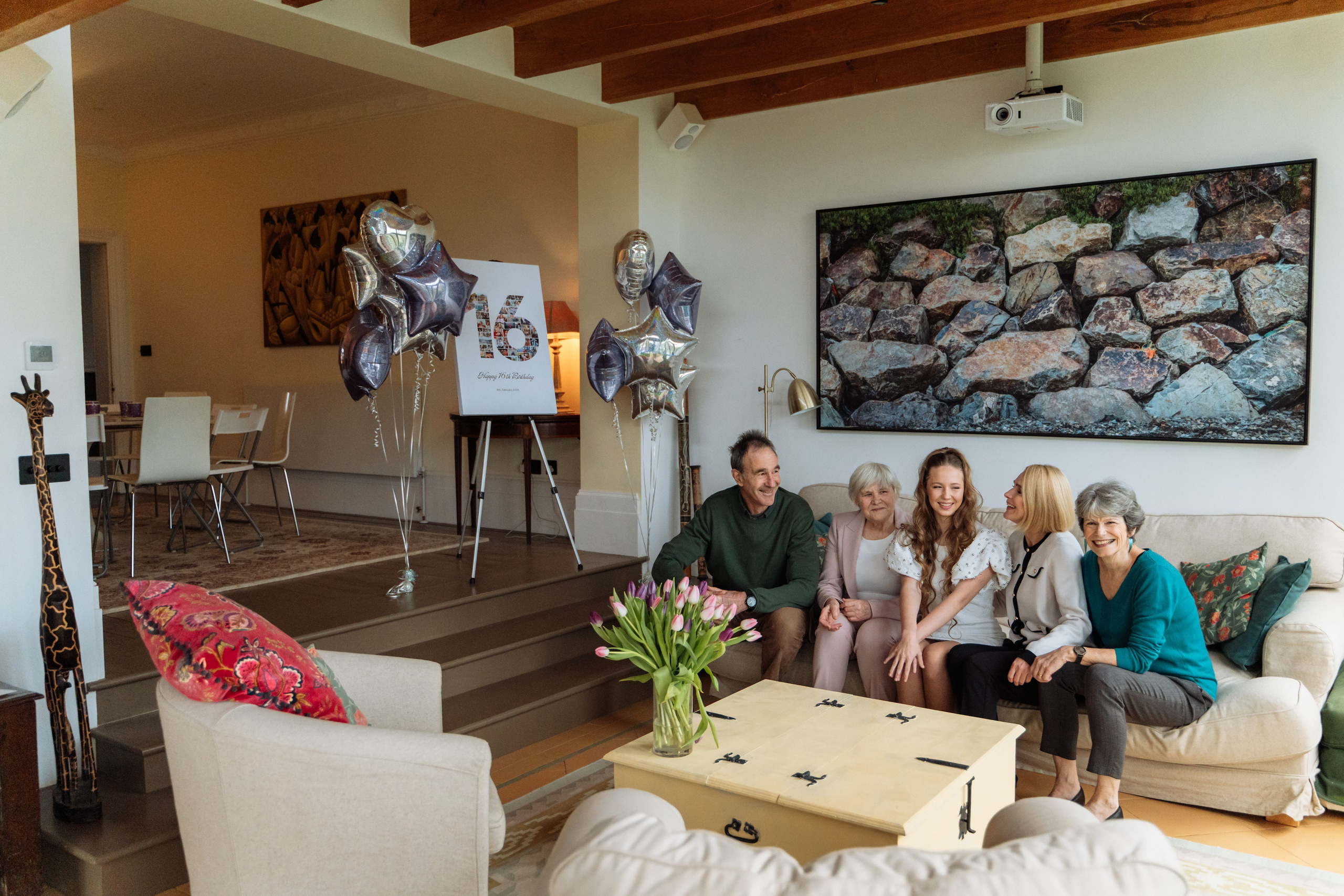 Home Birthday party. Photographer in London Daria Agafonova