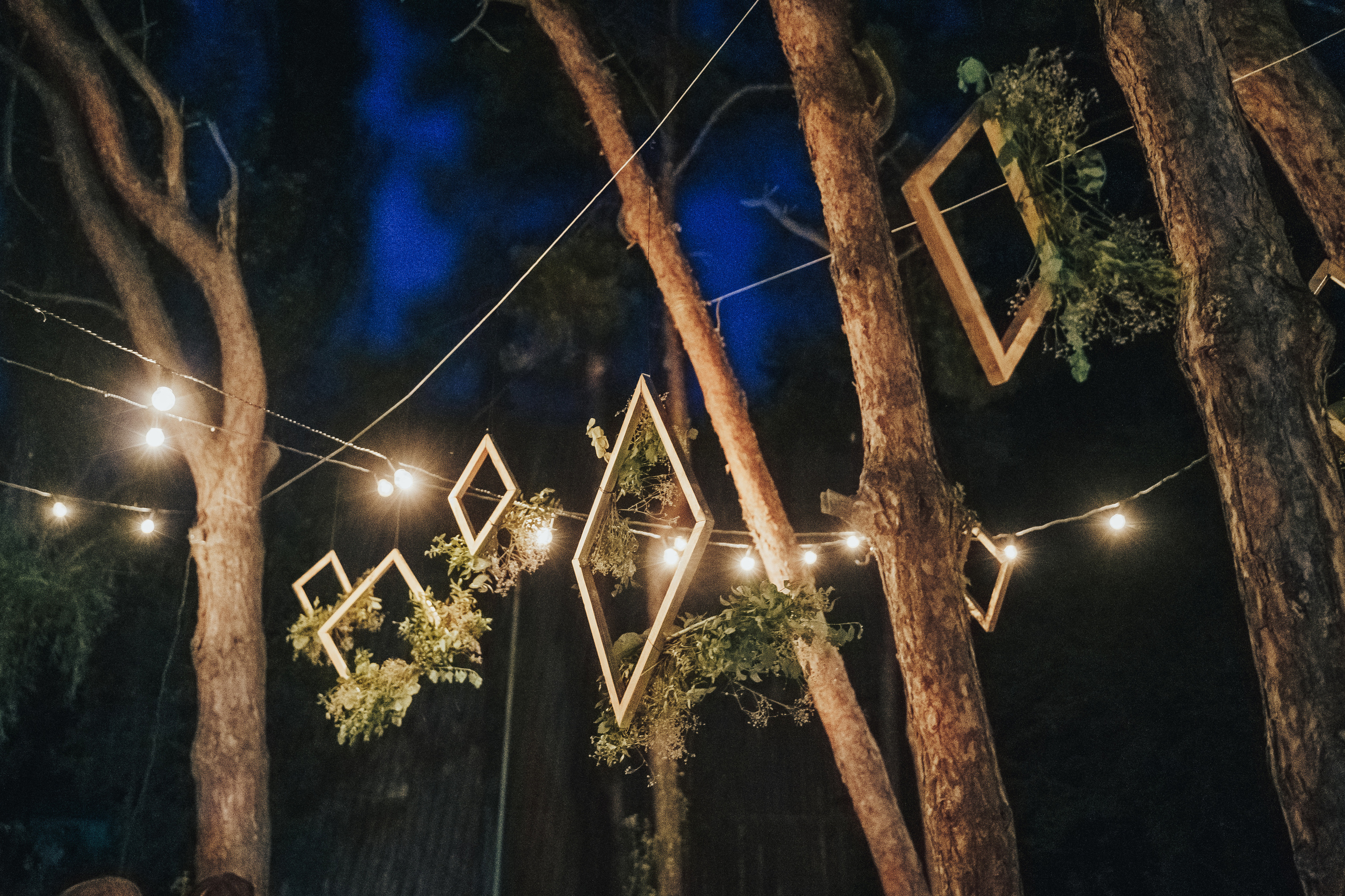 Forest wedding. Maria and Oleksandr. Photographer in London Daria Agafonova