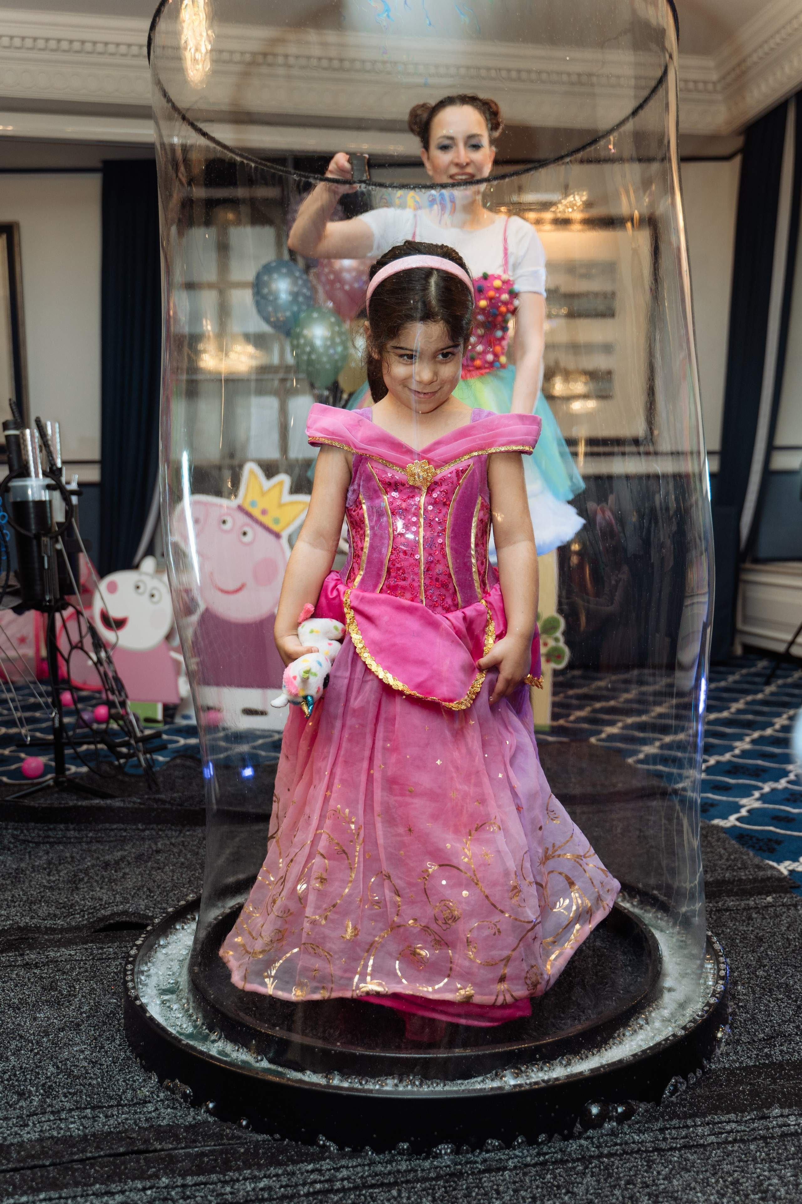 Peppa Pig Birthday party. Photographer in London Daria Agafonova