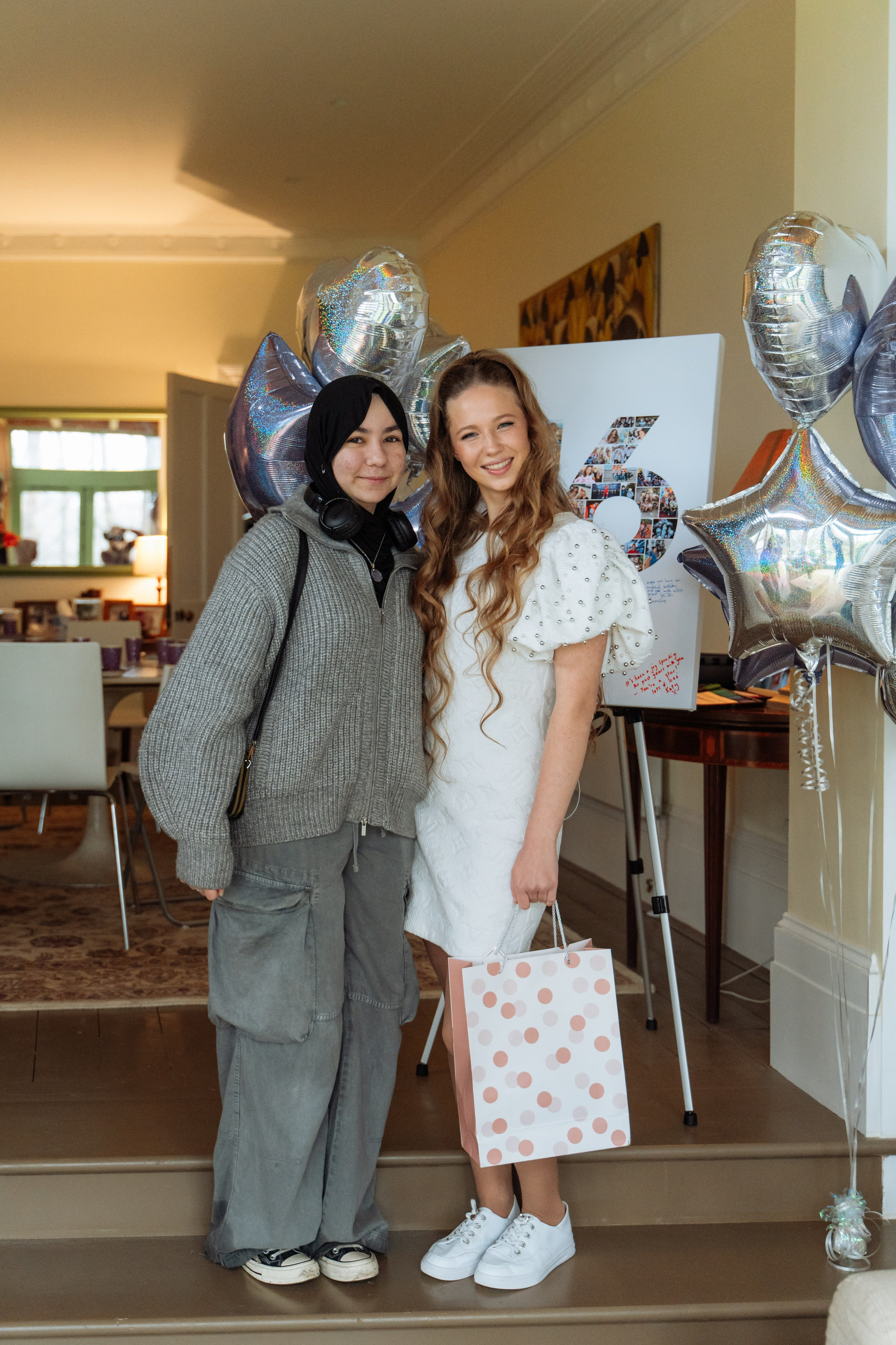 Home Birthday party. Photographer in London Daria Agafonova