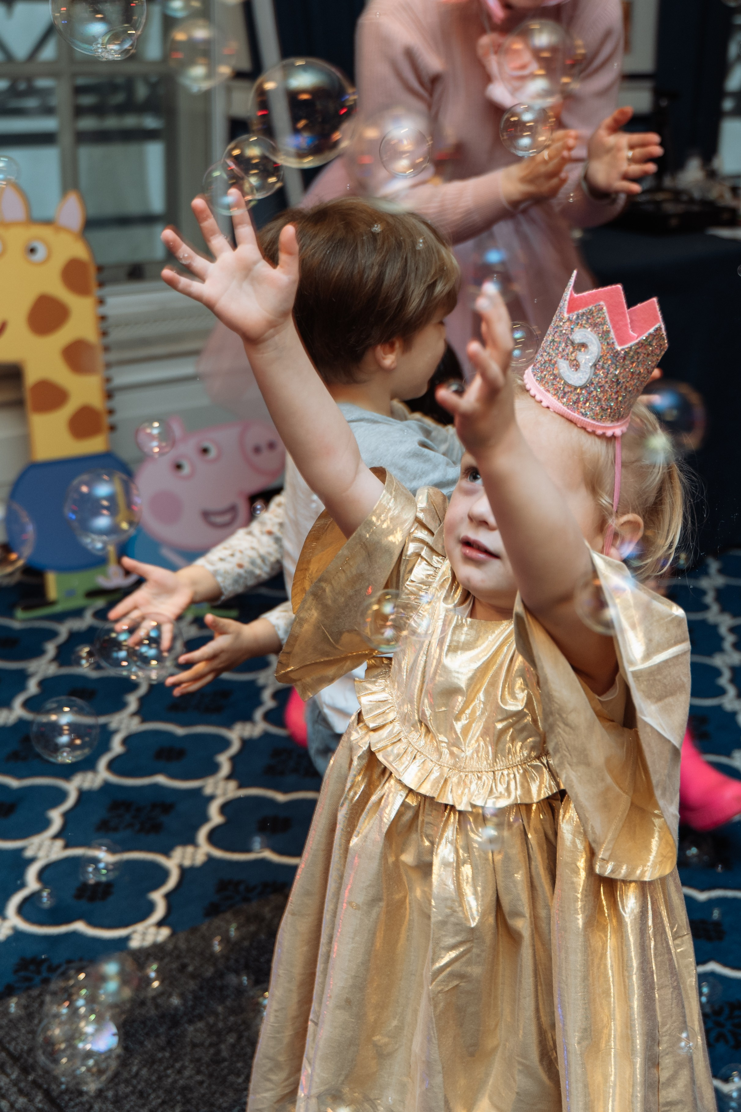 Peppa Pig Birthday party. Photographer in London Daria Agafonova