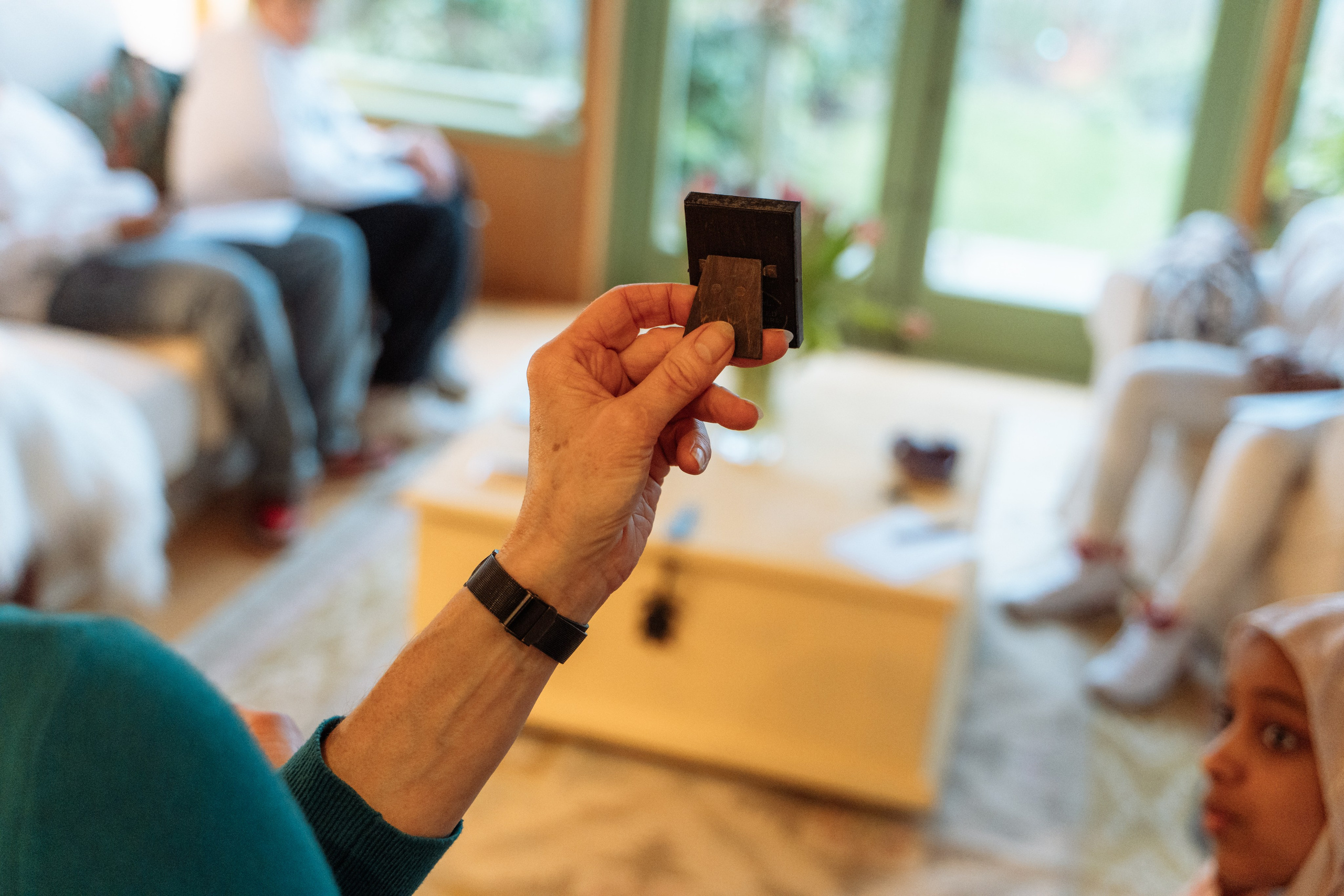 Home Birthday party. Photographer in London Daria Agafonova