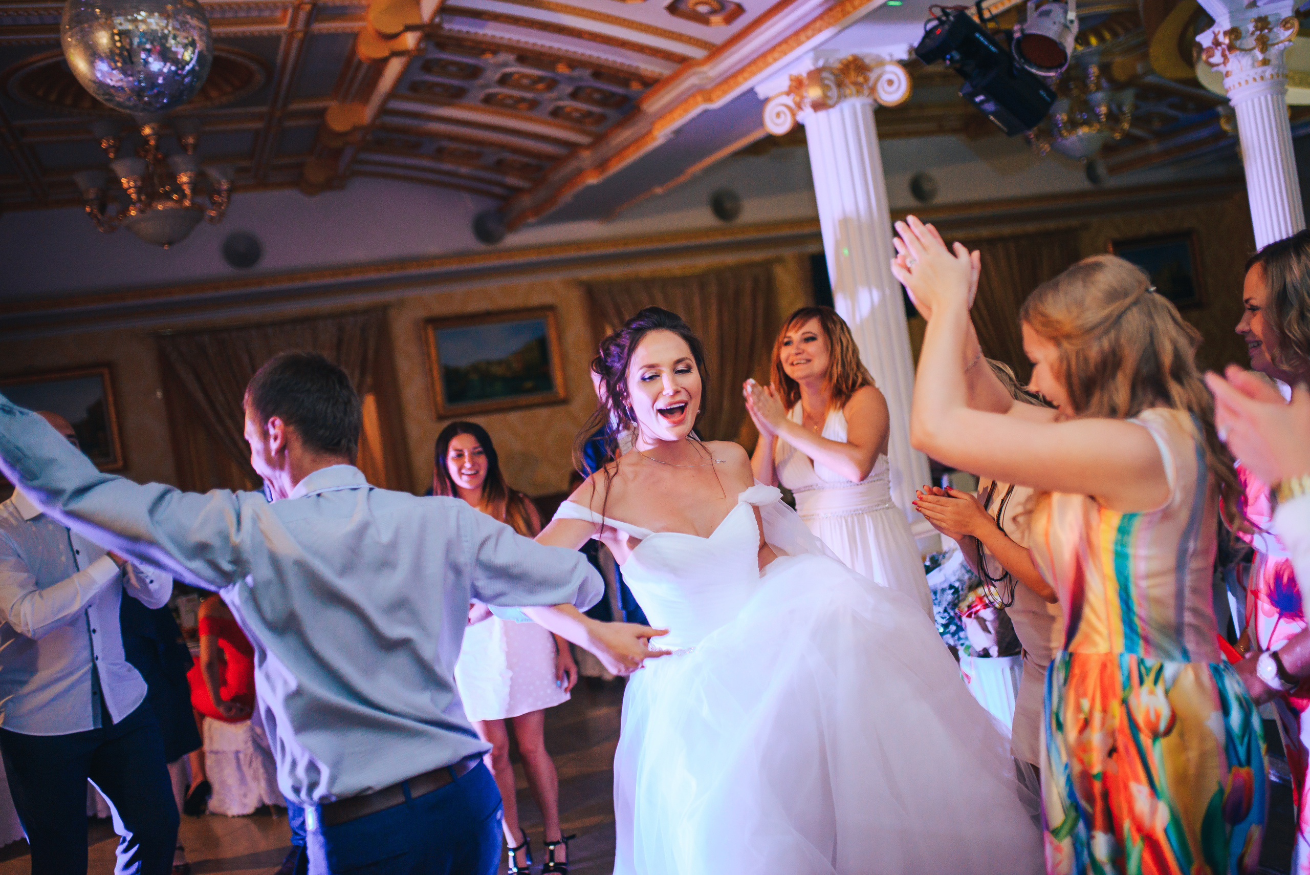 Tenderness and drive. Ivan and Tatiana. Photographer in London Daria Agafonova