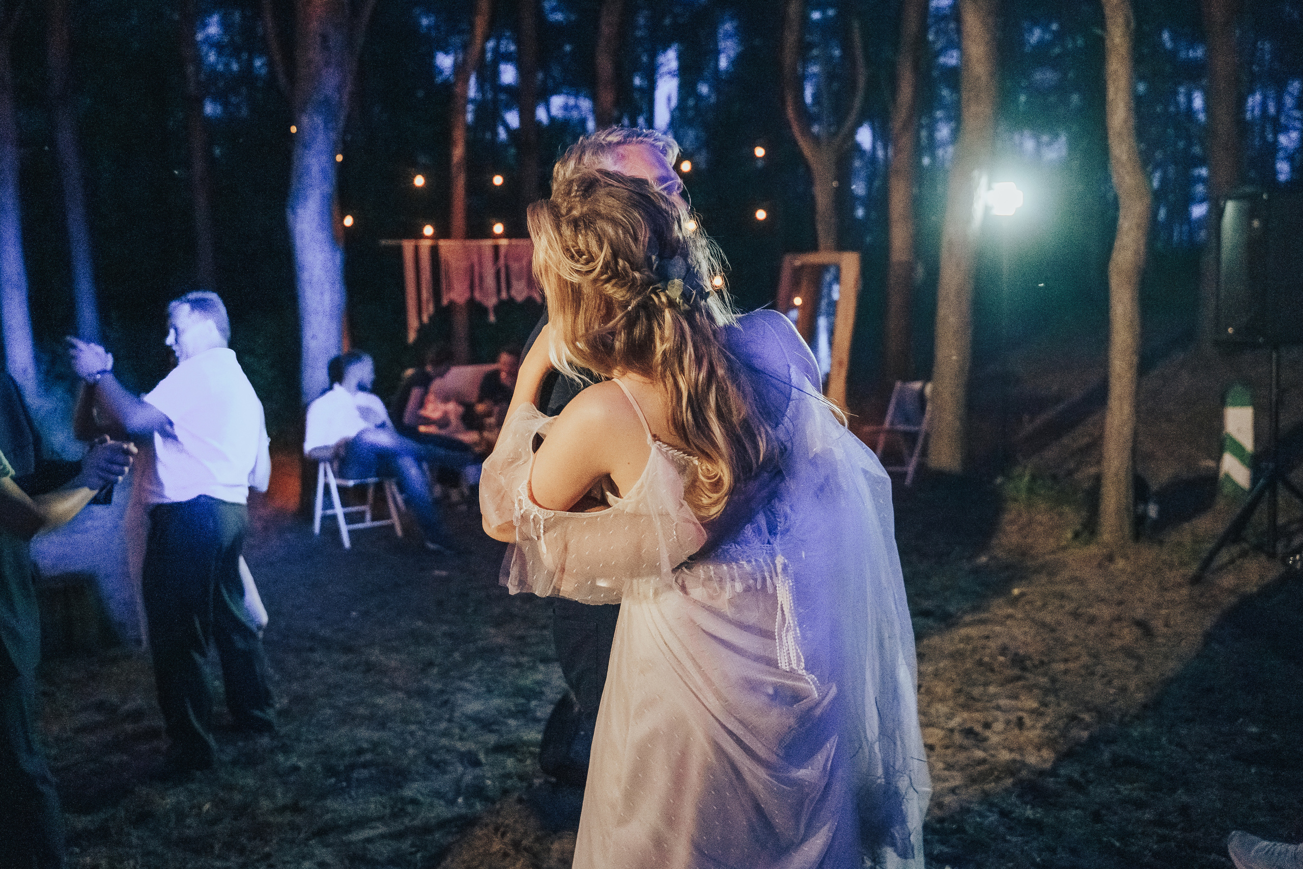 Forest wedding. Maria and Oleksandr. Photographer in London Daria Agafonova