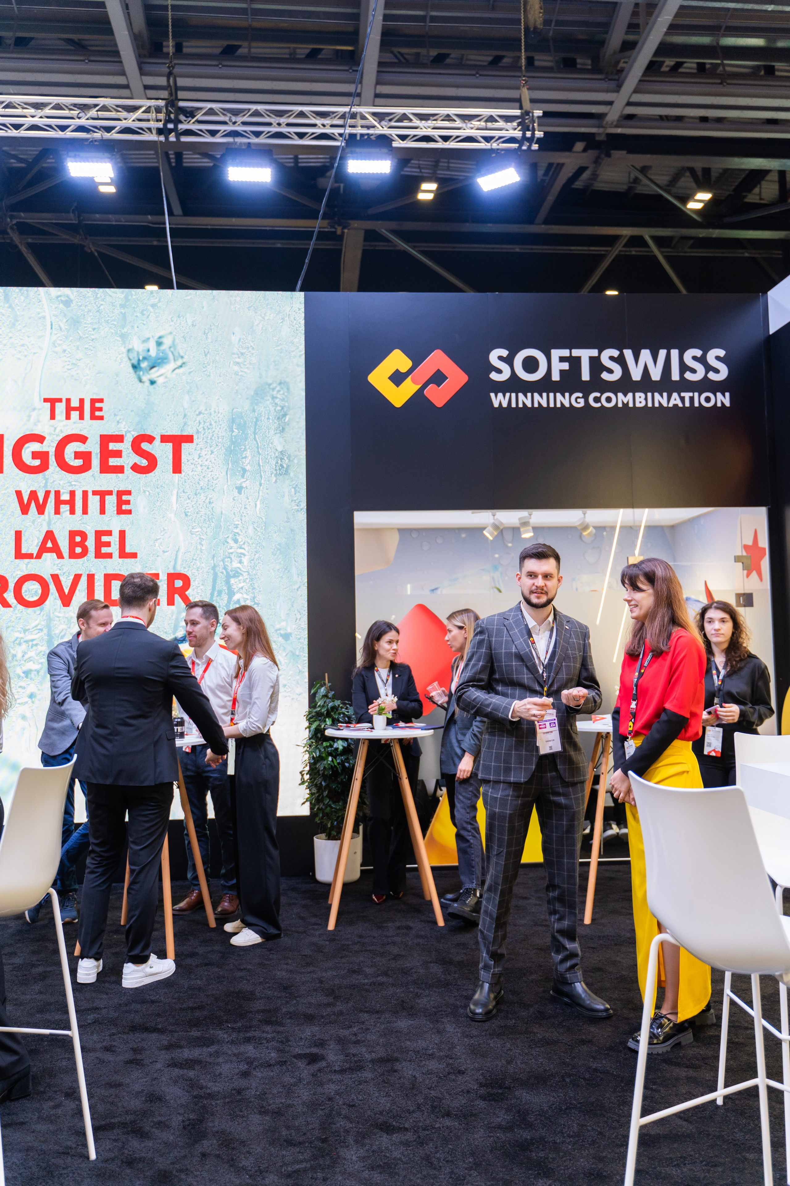 ICE London. Photographer in London Daria Agafonova