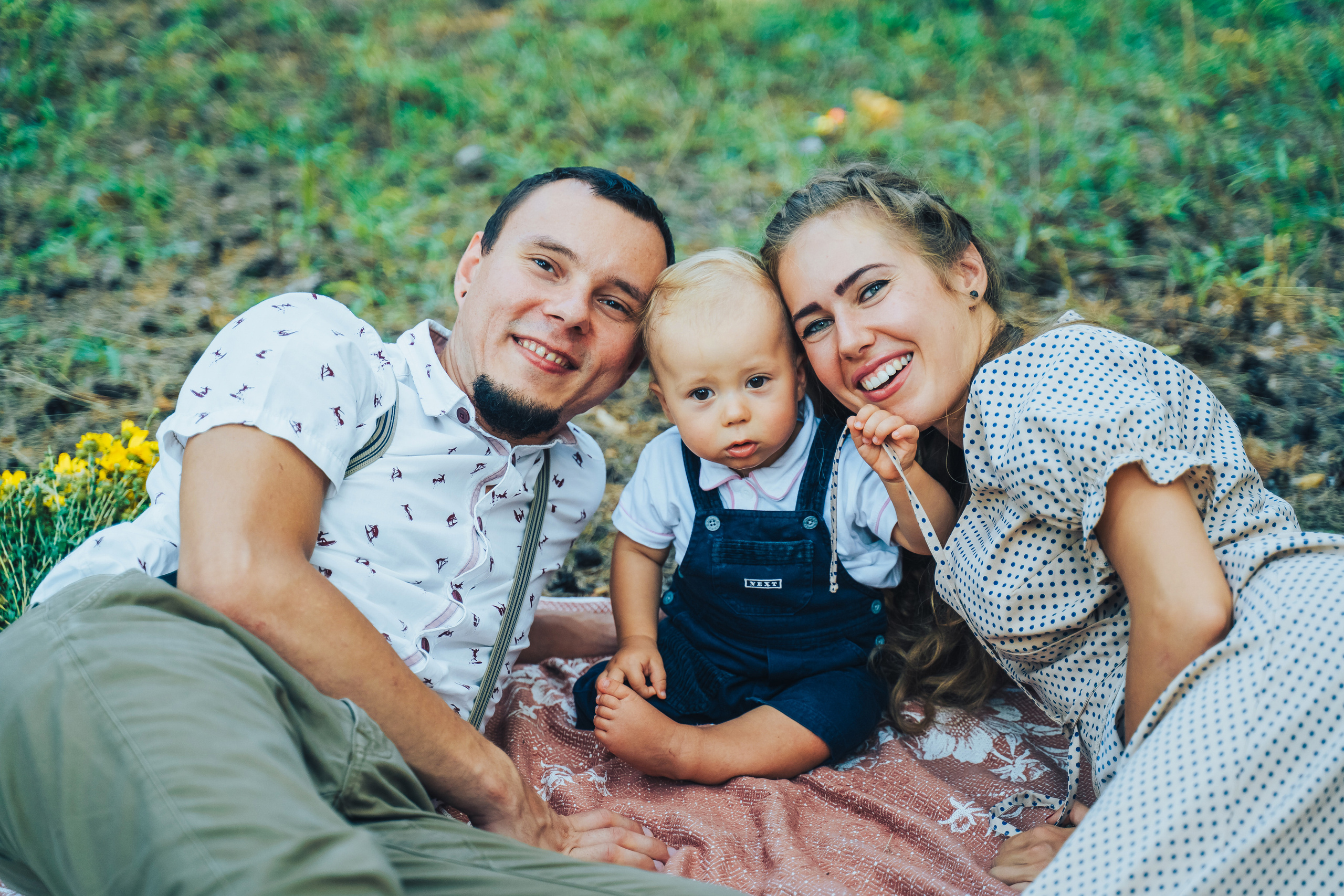 Family is where love grows. Photographer in London Daria Agafonova
