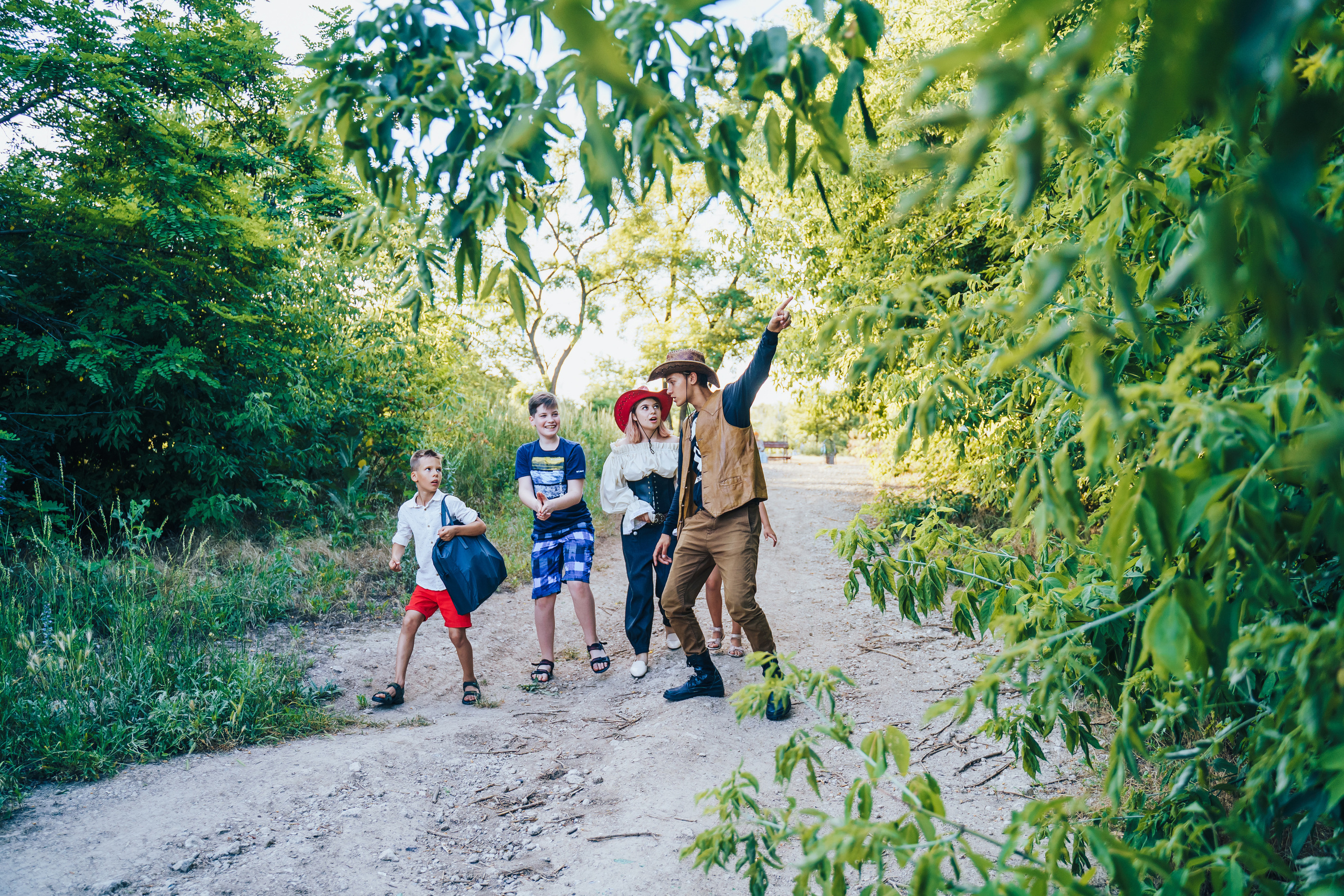 Сhildren’s outdoor birthday party. Photographer in London Daria Agafonova