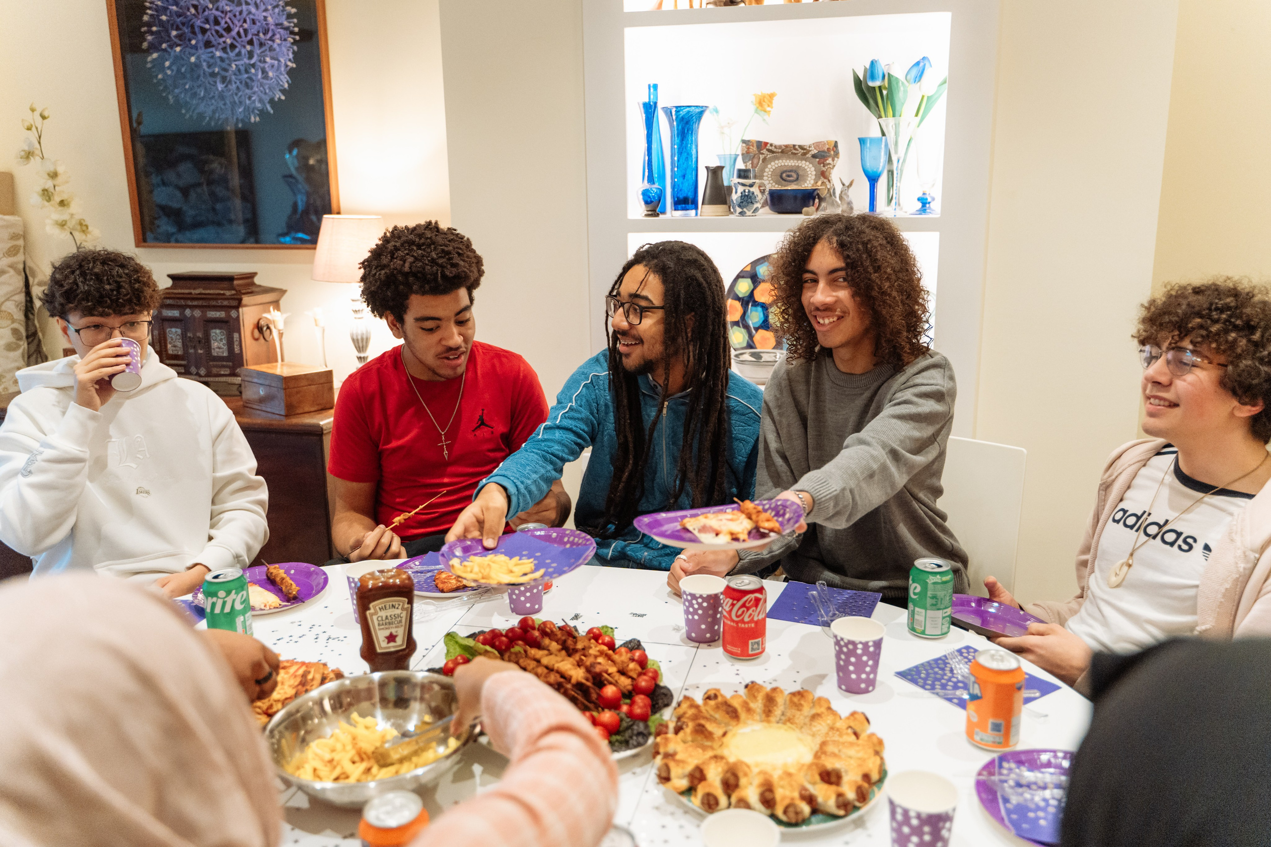 Home Birthday party. Photographer in London Daria Agafonova