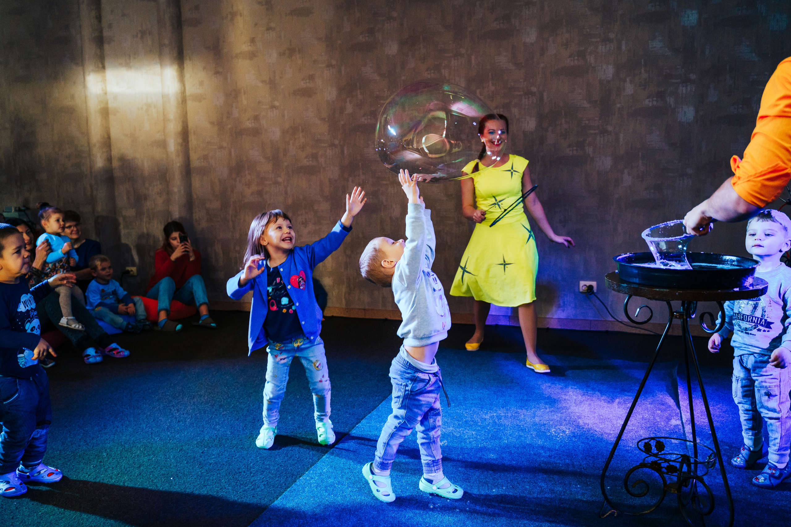 Party for little ones. Photographer in London Daria Agafonova