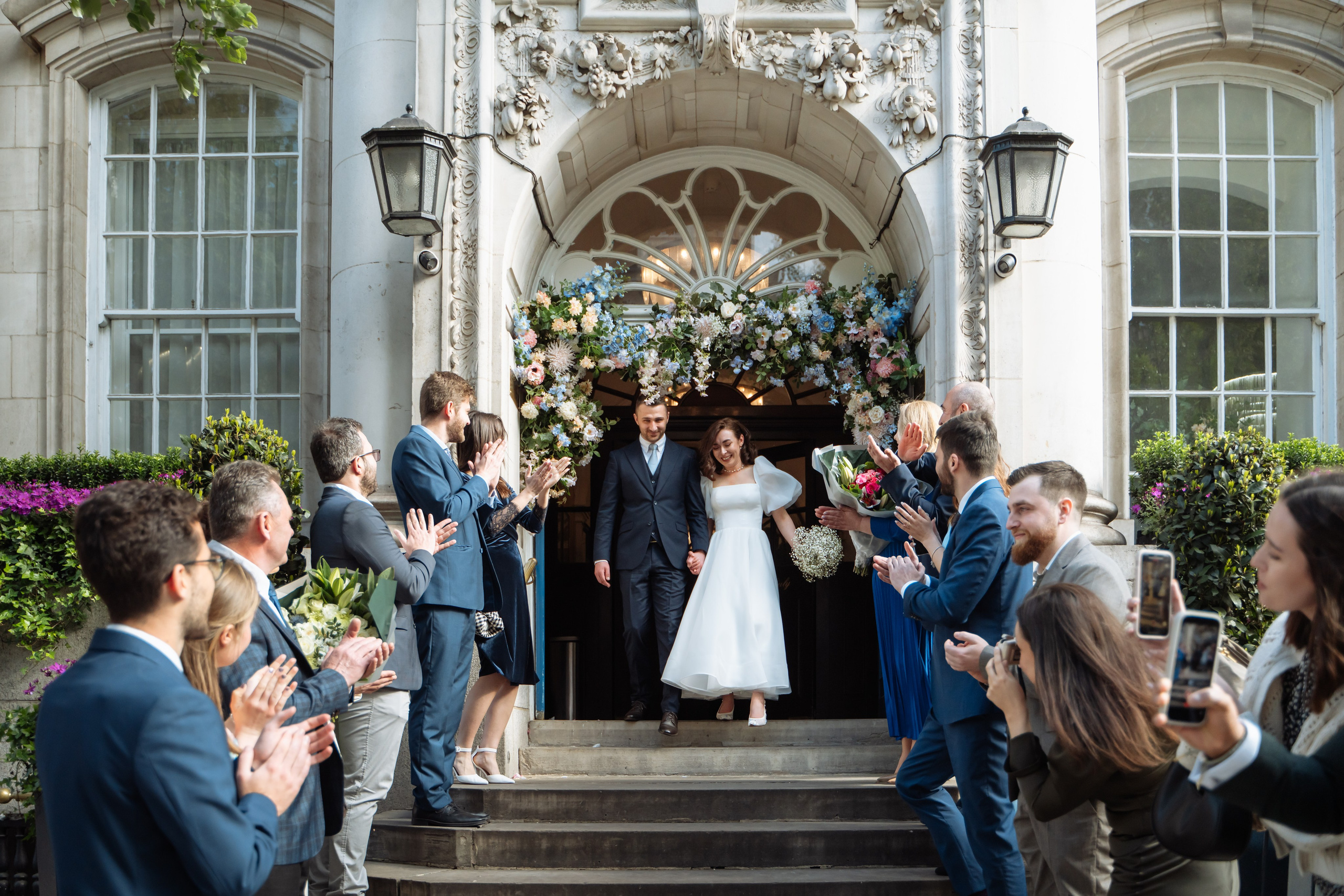 Kensington and Chelsea Register Office. Mia and Vlad. Photographer in London Daria Agafonova