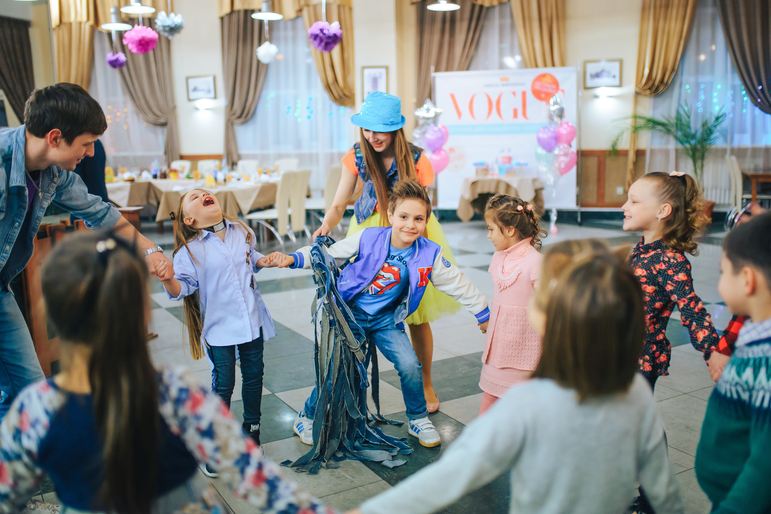 Partying hard. Photographer in London Daria Agafonova