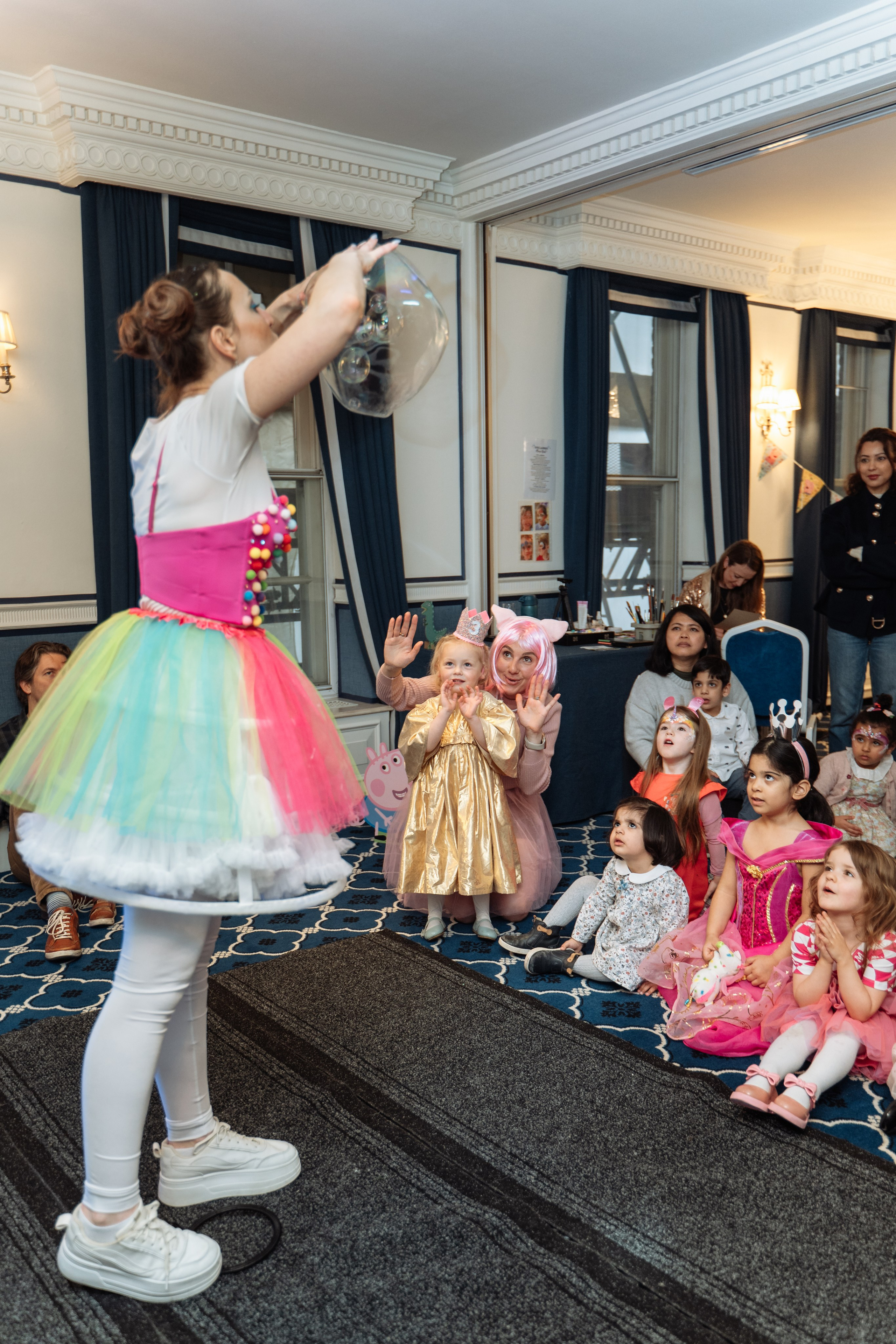 Peppa Pig Birthday party. Photographer in London Daria Agafonova