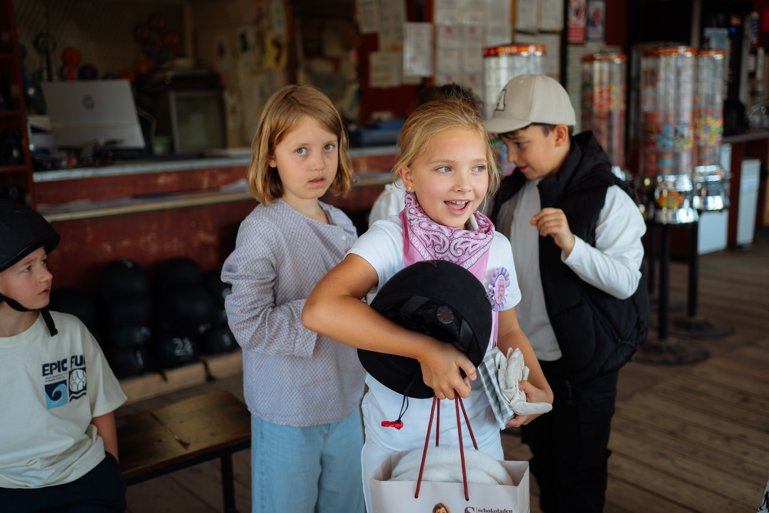 Horse party. Photographer in London Daria Agafonova