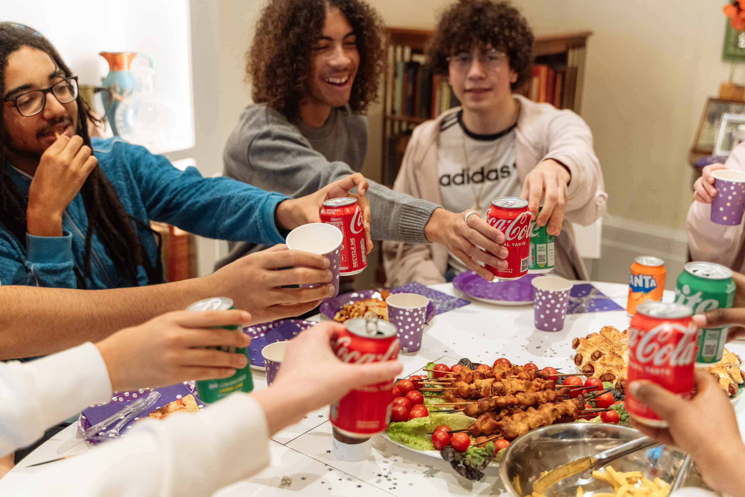 Home Birthday party. Photographer in London Daria Agafonova