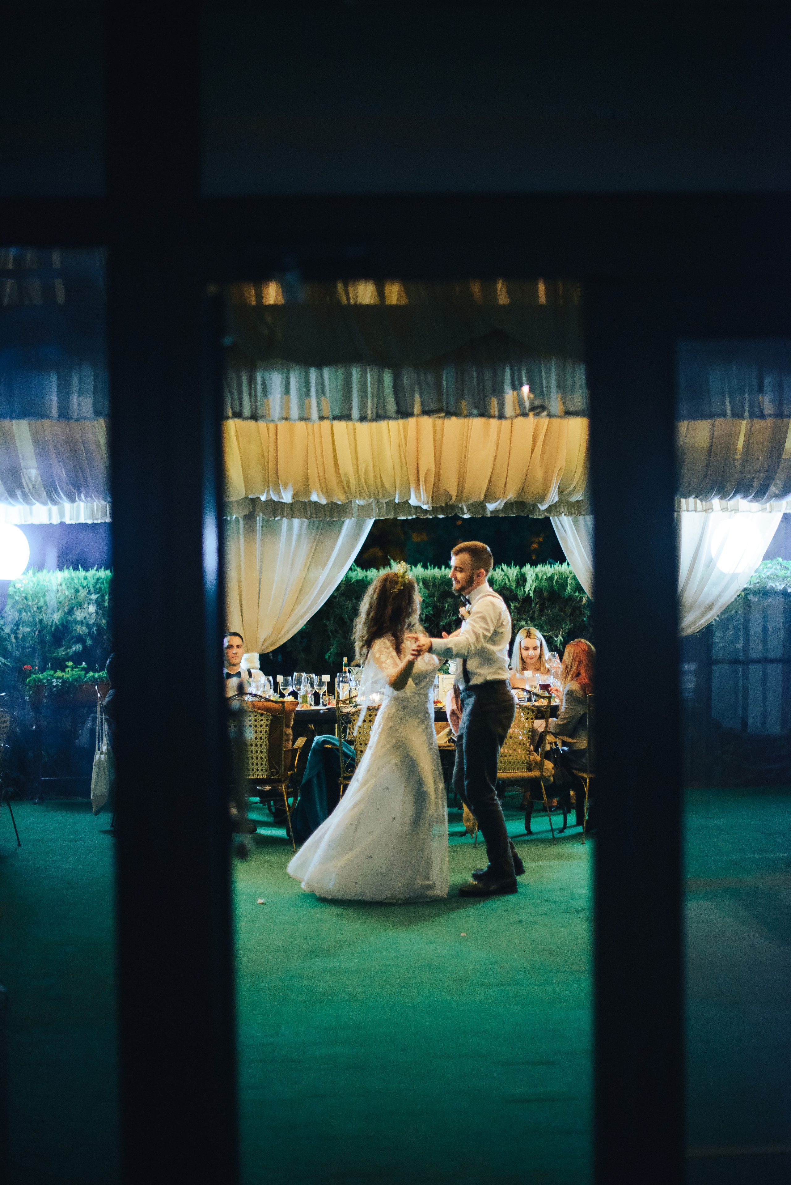 Outdoor wedding. Tanya and Vasya. Photographer in London Daria Agafonova