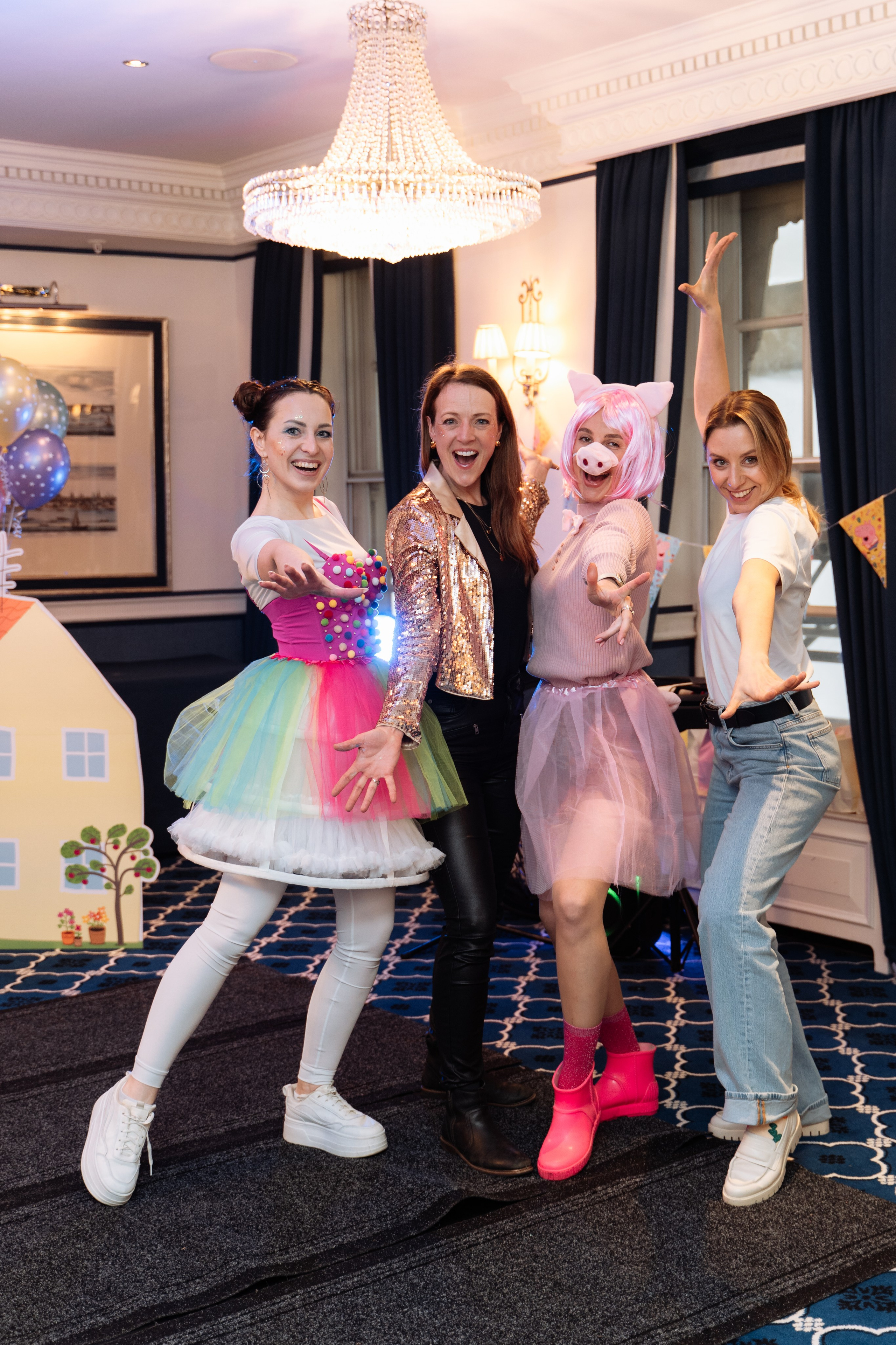 Peppa Pig Birthday party. Photographer in London Daria Agafonova