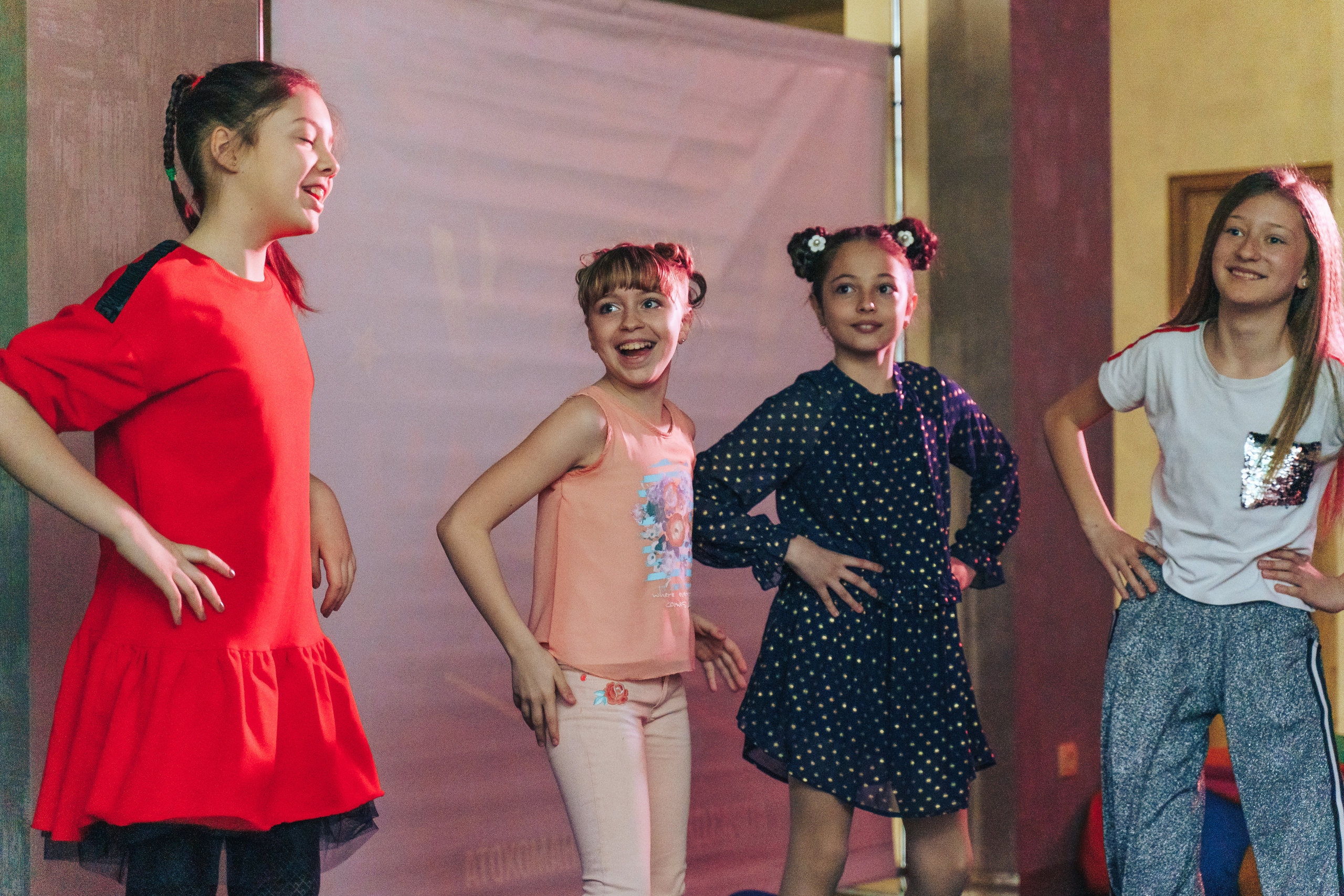 Teenage birthday party in the entertainment center. Photographer in London Daria Agafonova