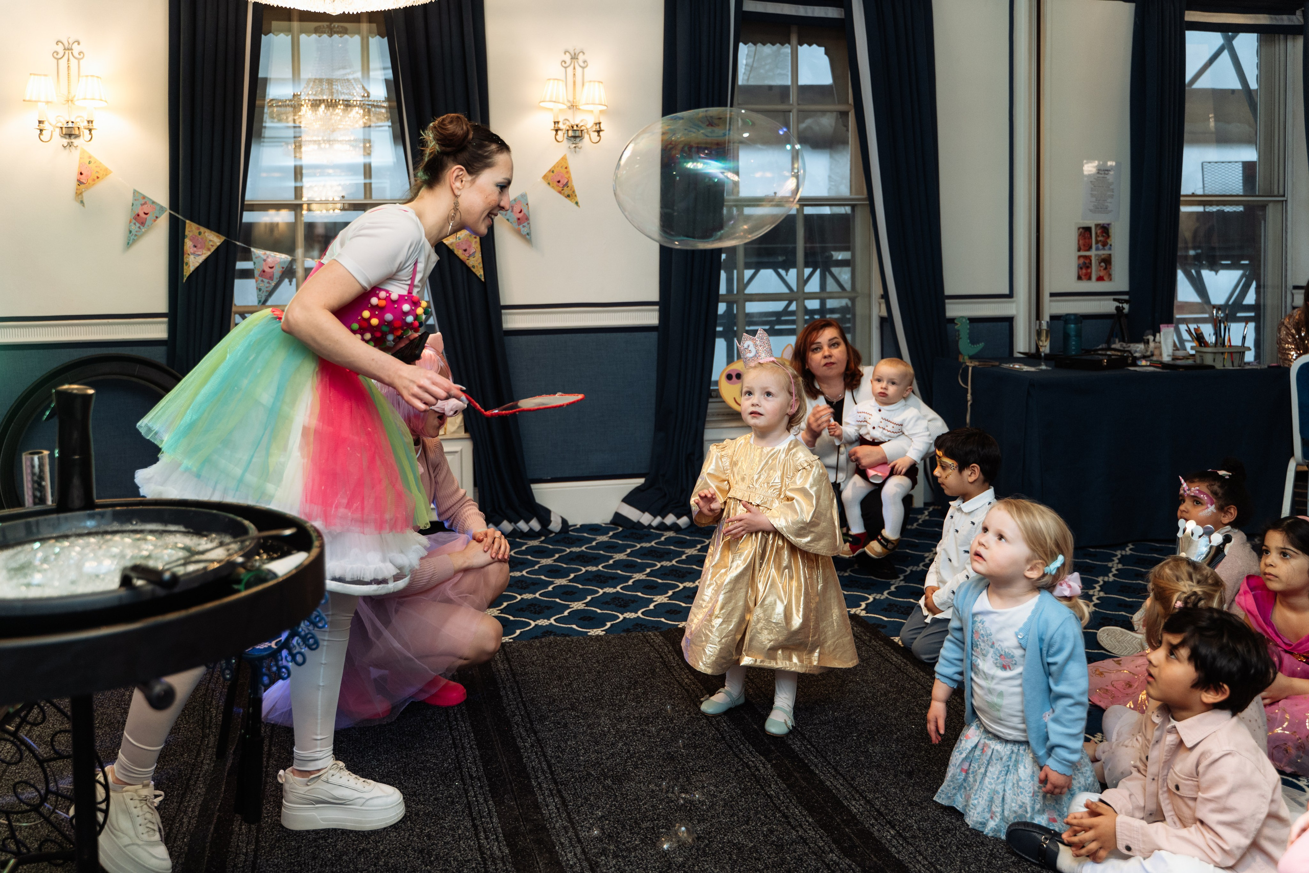 Peppa Pig Birthday party. Photographer in London Daria Agafonova