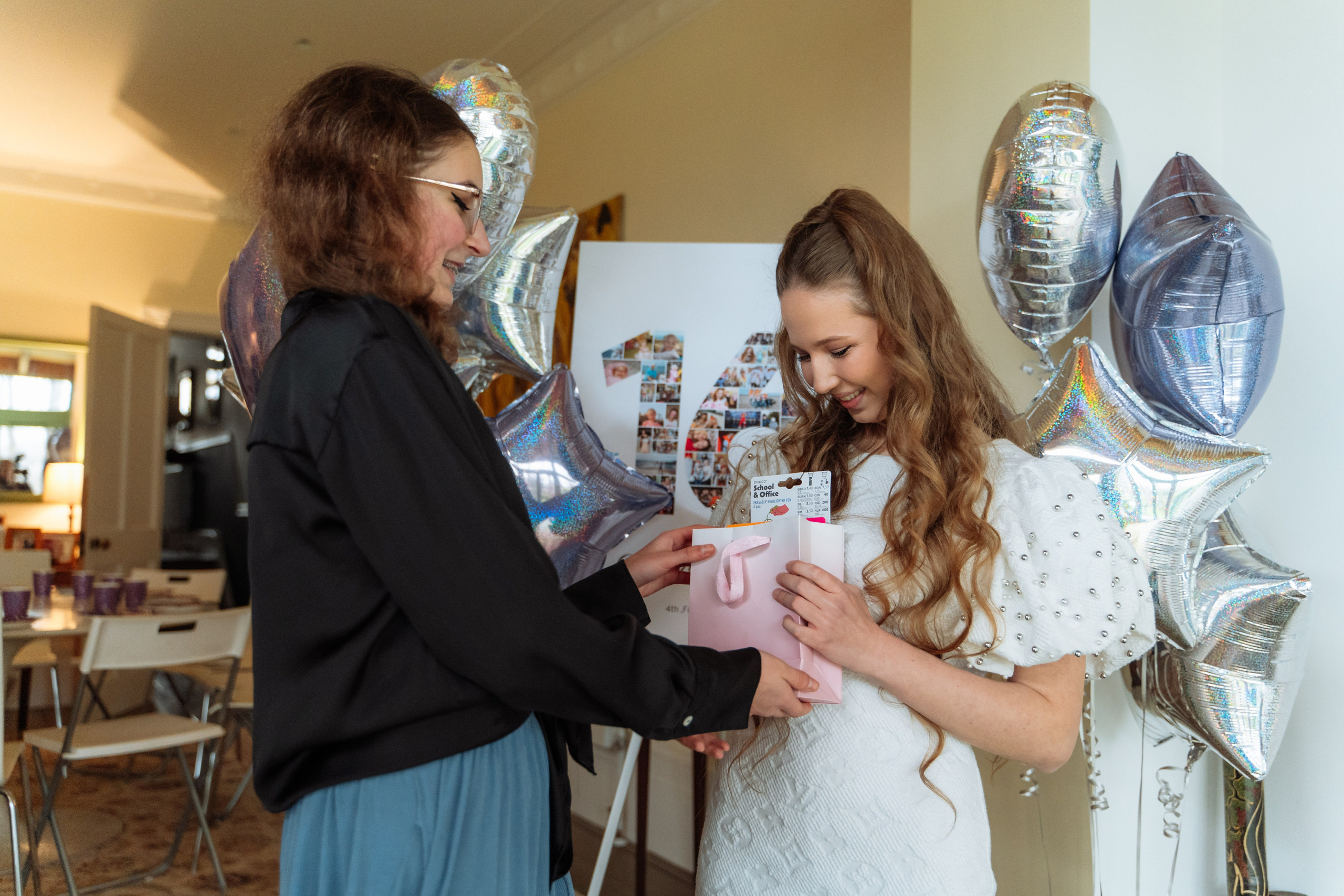 Home Birthday party. Photographer in London Daria Agafonova