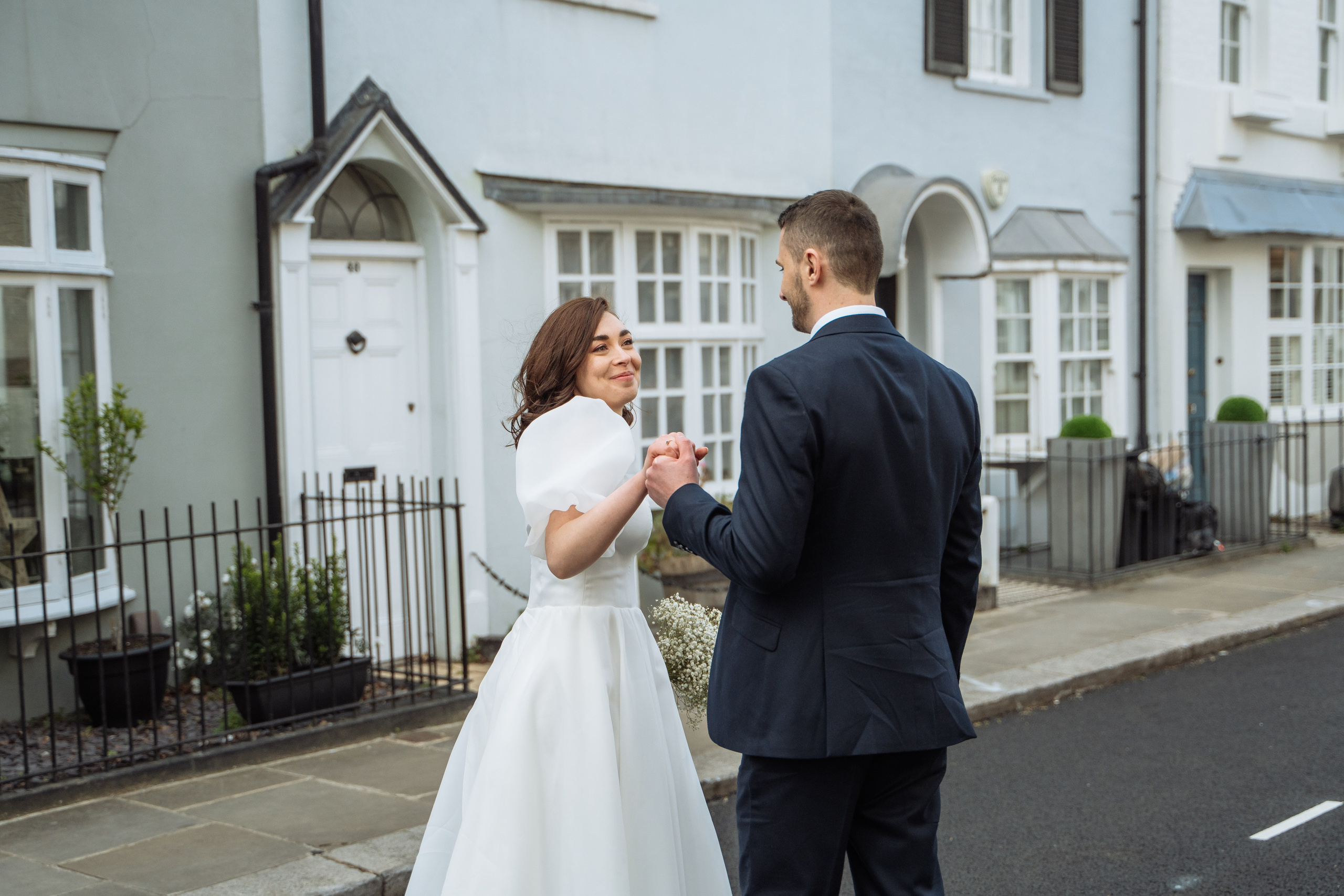 Kensington and Chelsea Register Office. Mia and Vlad. Photographer in London Daria Agafonova