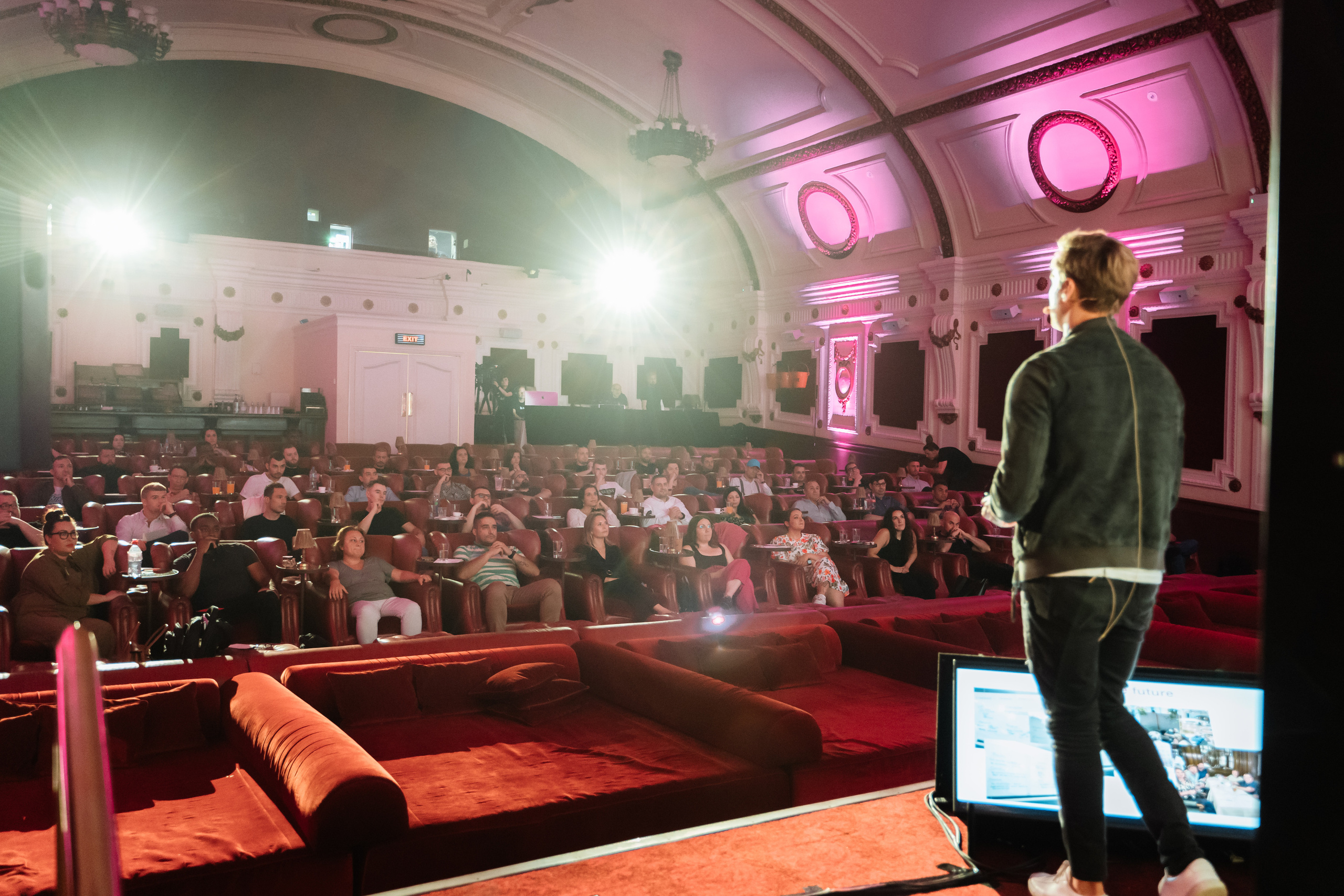 Jiminny business update event. London. Photographer in London Daria Agafonova