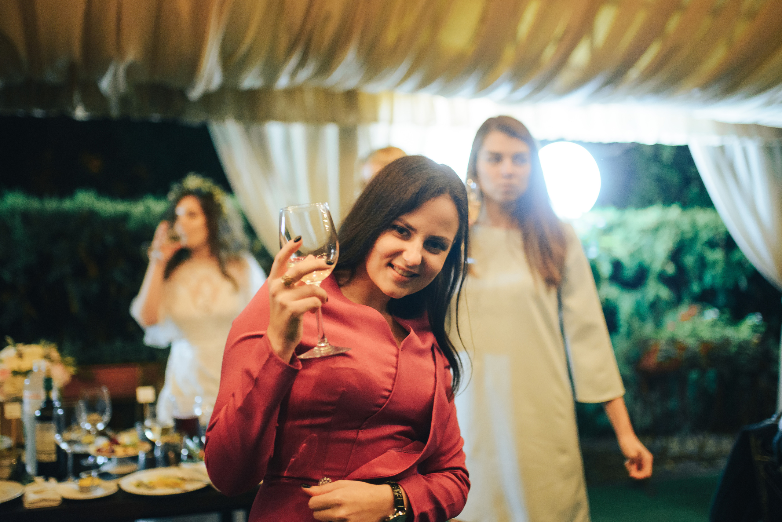Outdoor wedding. Tanya and Vasya. Photographer in London Daria Agafonova