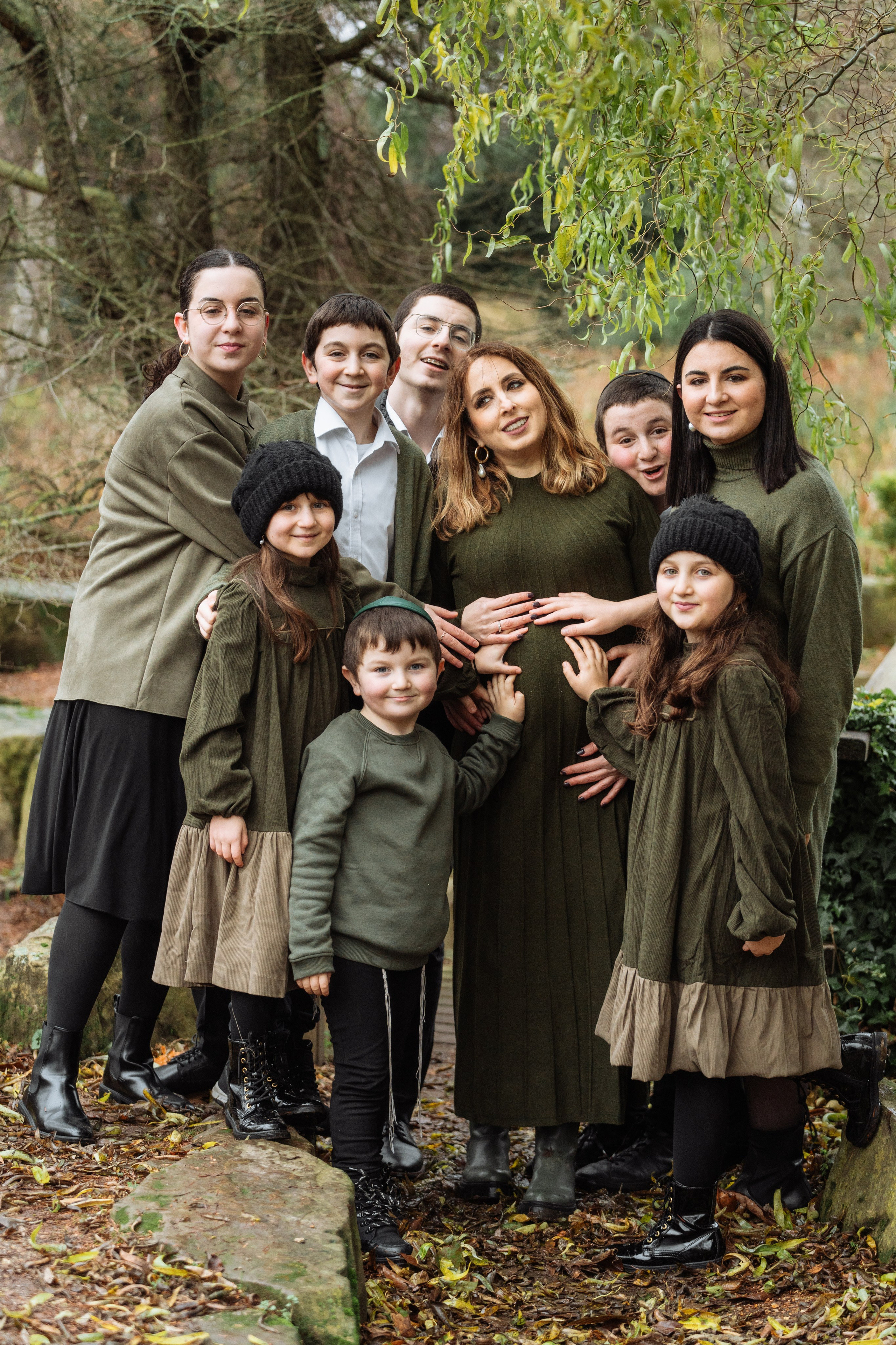 Big family — big love. Photographer in London Daria Agafonova