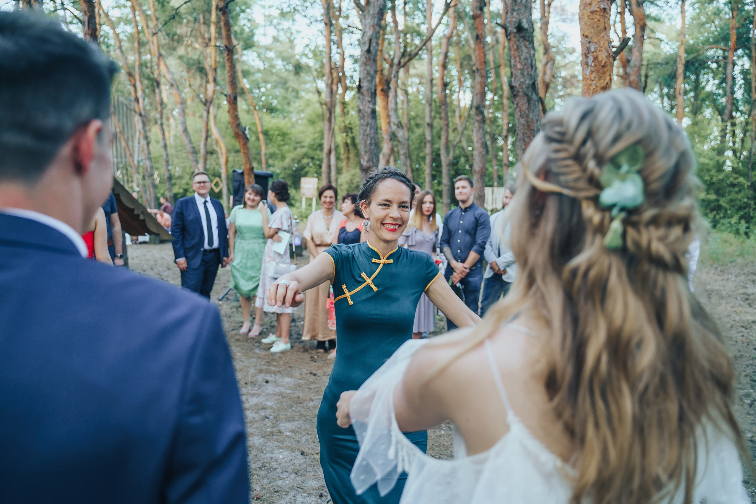 Forest wedding. Maria and Oleksandr. Photographer in London Daria Agafonova