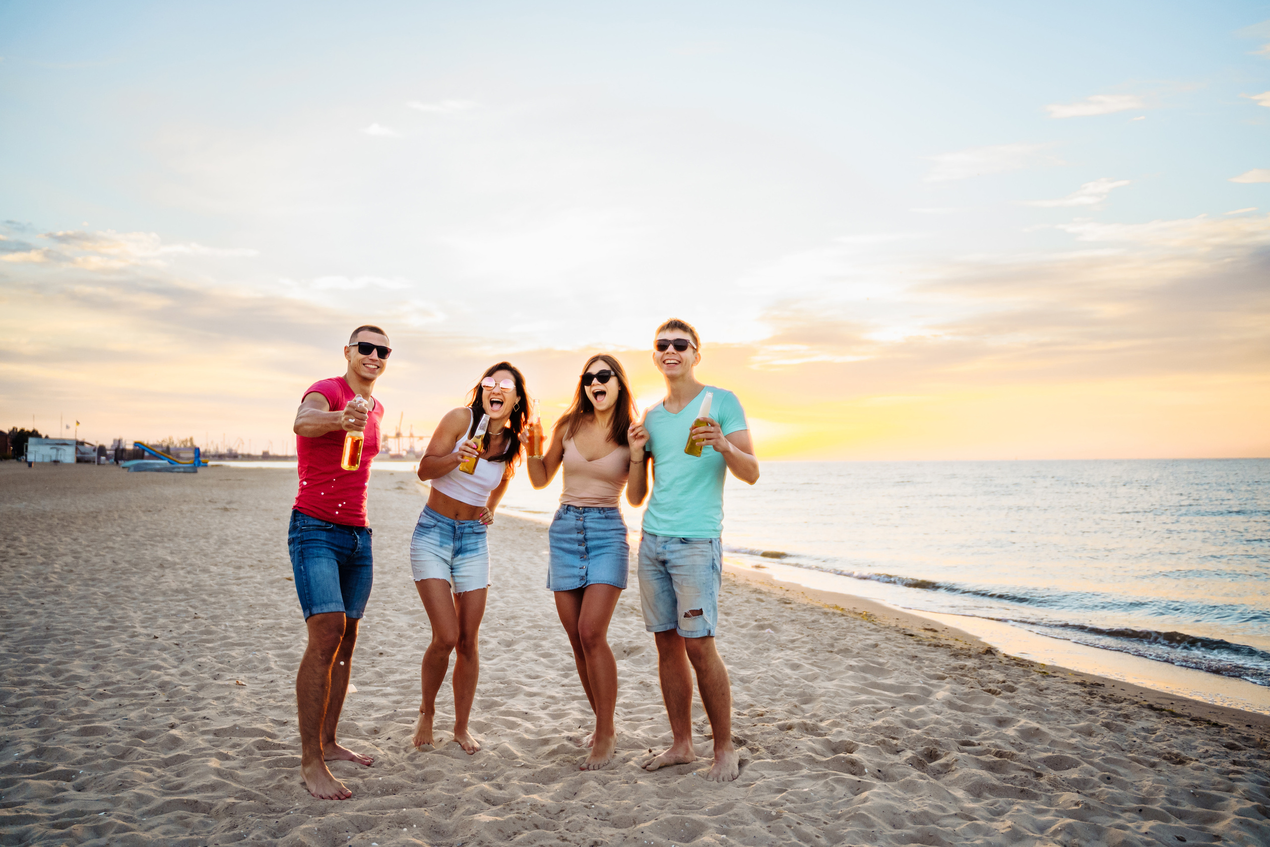 Summer beach party. Photographer in London Daria Agafonova