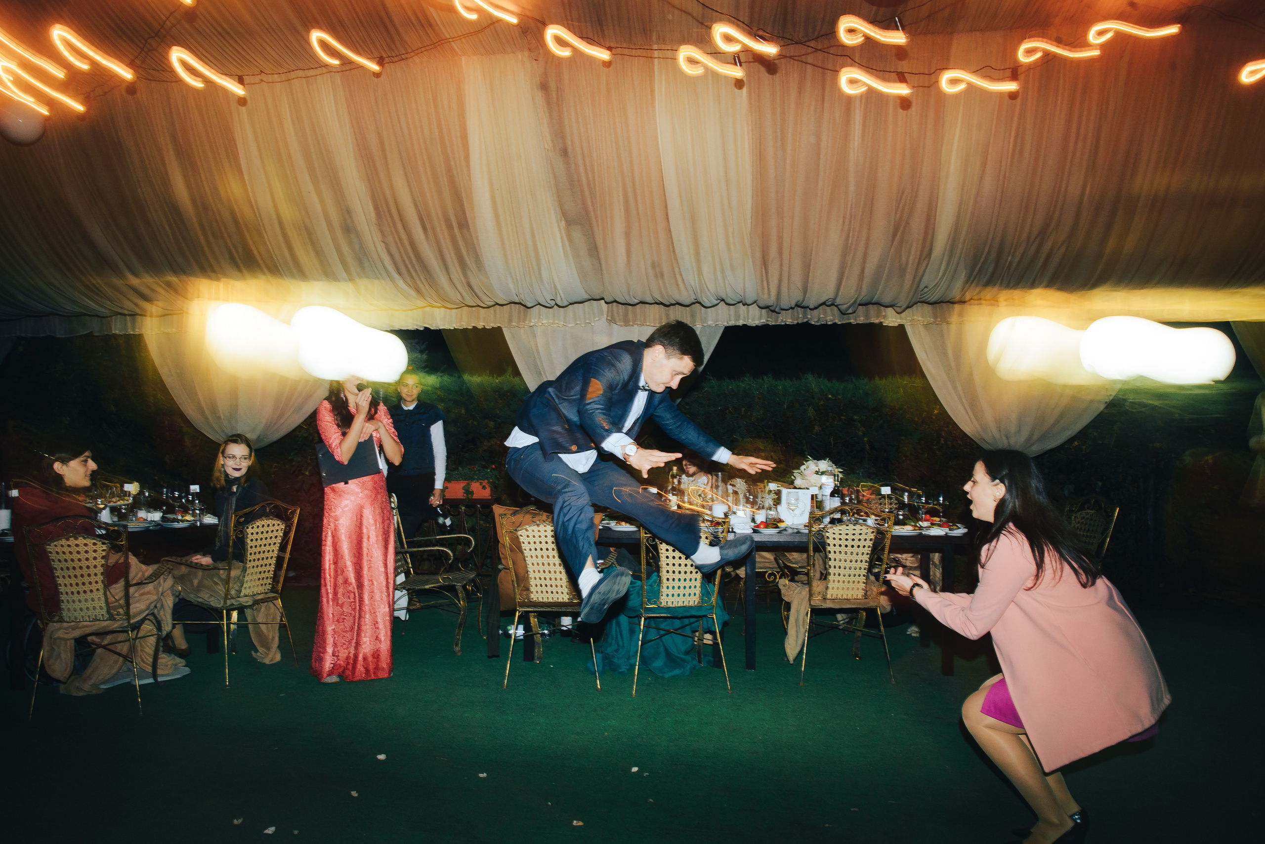 Outdoor wedding. Tanya and Vasya. Photographer in London Daria Agafonova