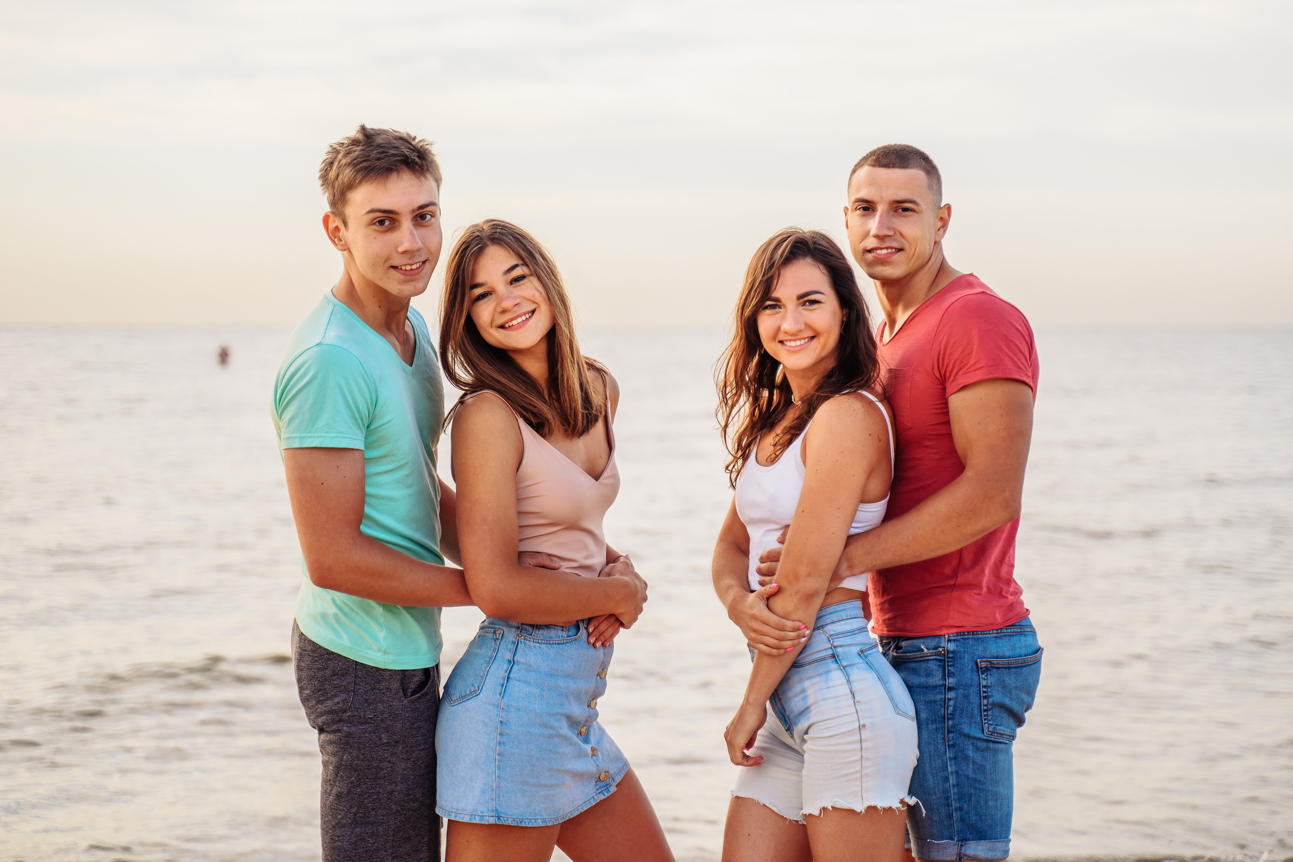 Summer beach party. Photographer in London Daria Agafonova