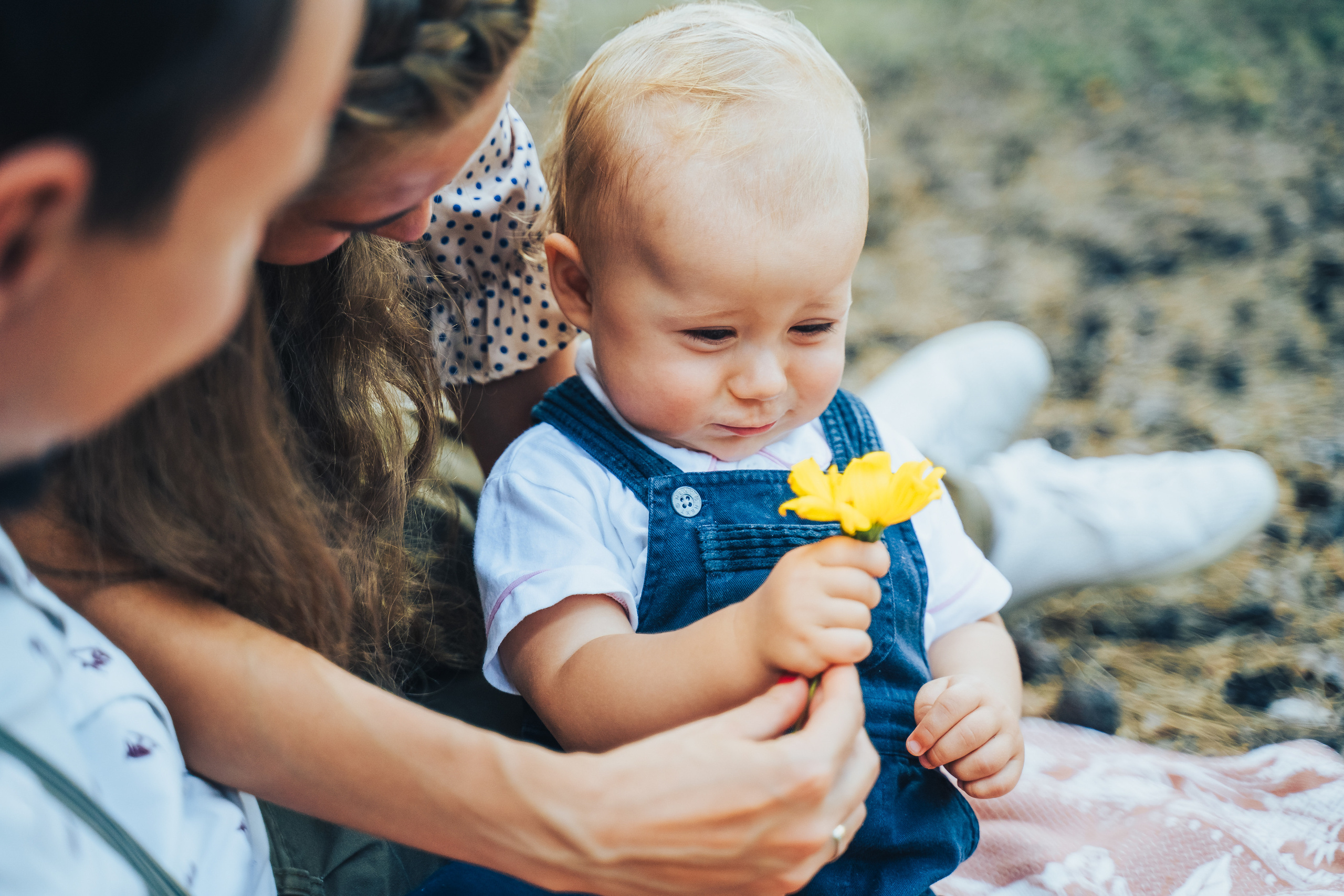 Family is where love grows. Photographer in London Daria Agafonova