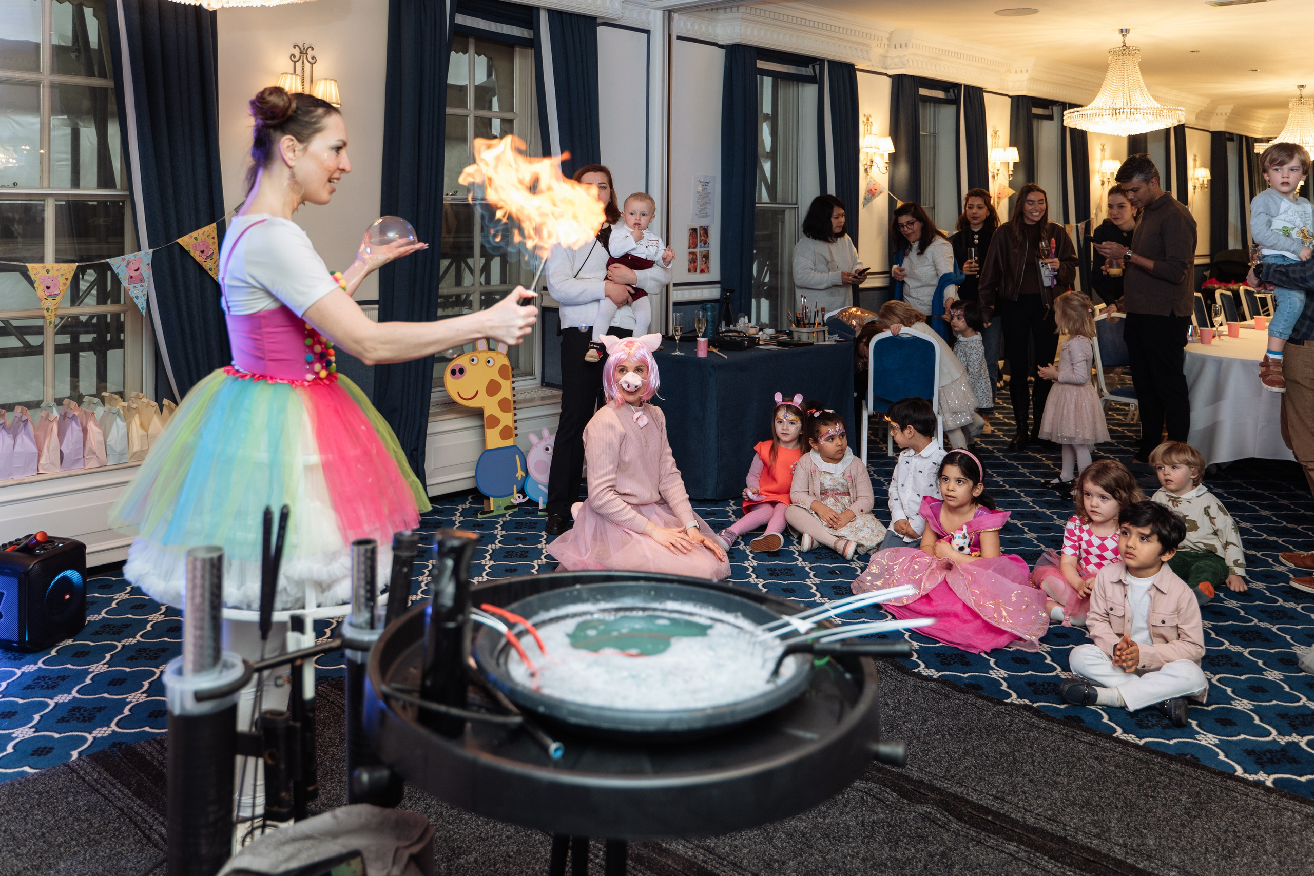 Peppa Pig Birthday party. Photographer in London Daria Agafonova