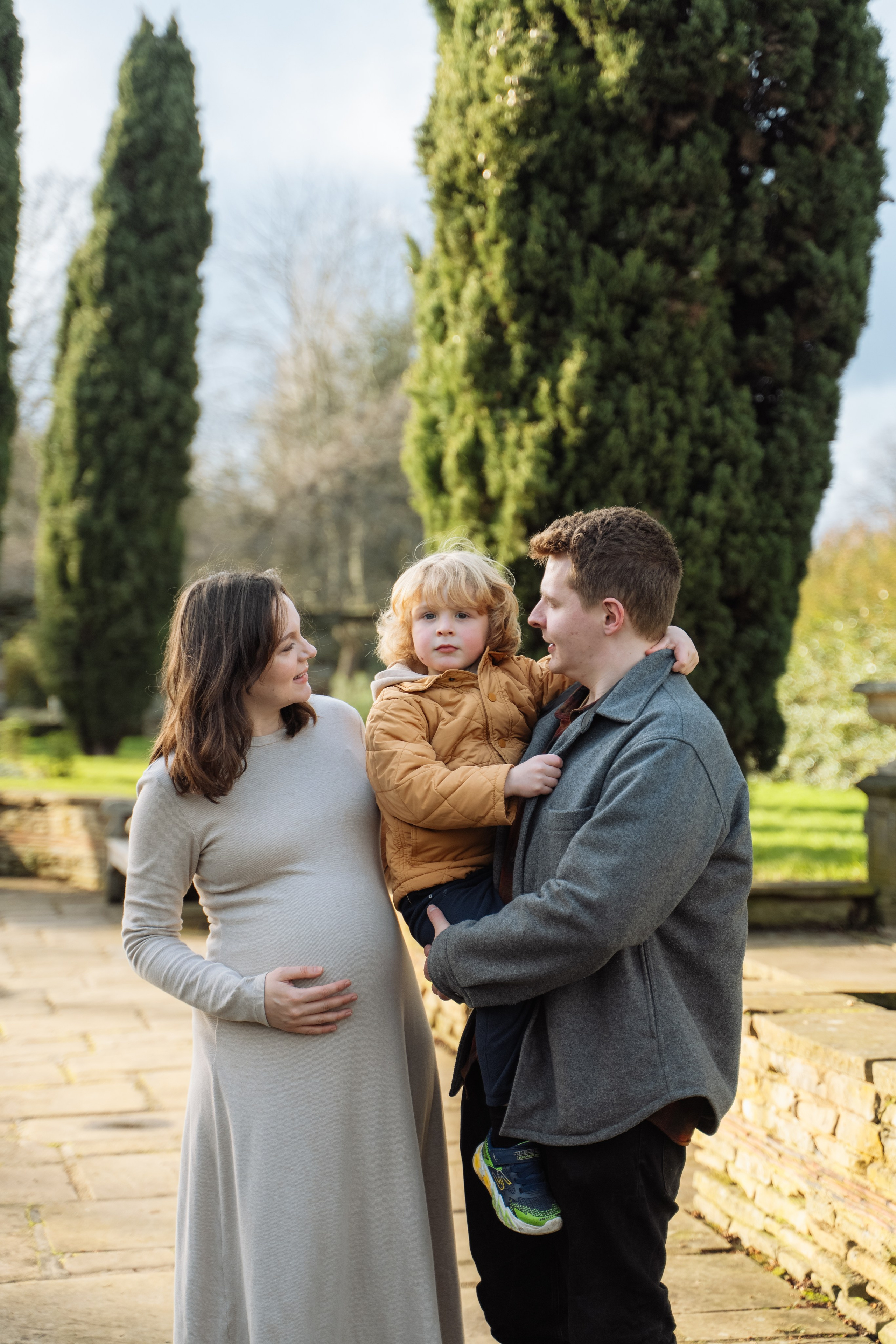 Sweet pregnancy. Photographer in London Daria Agafonova