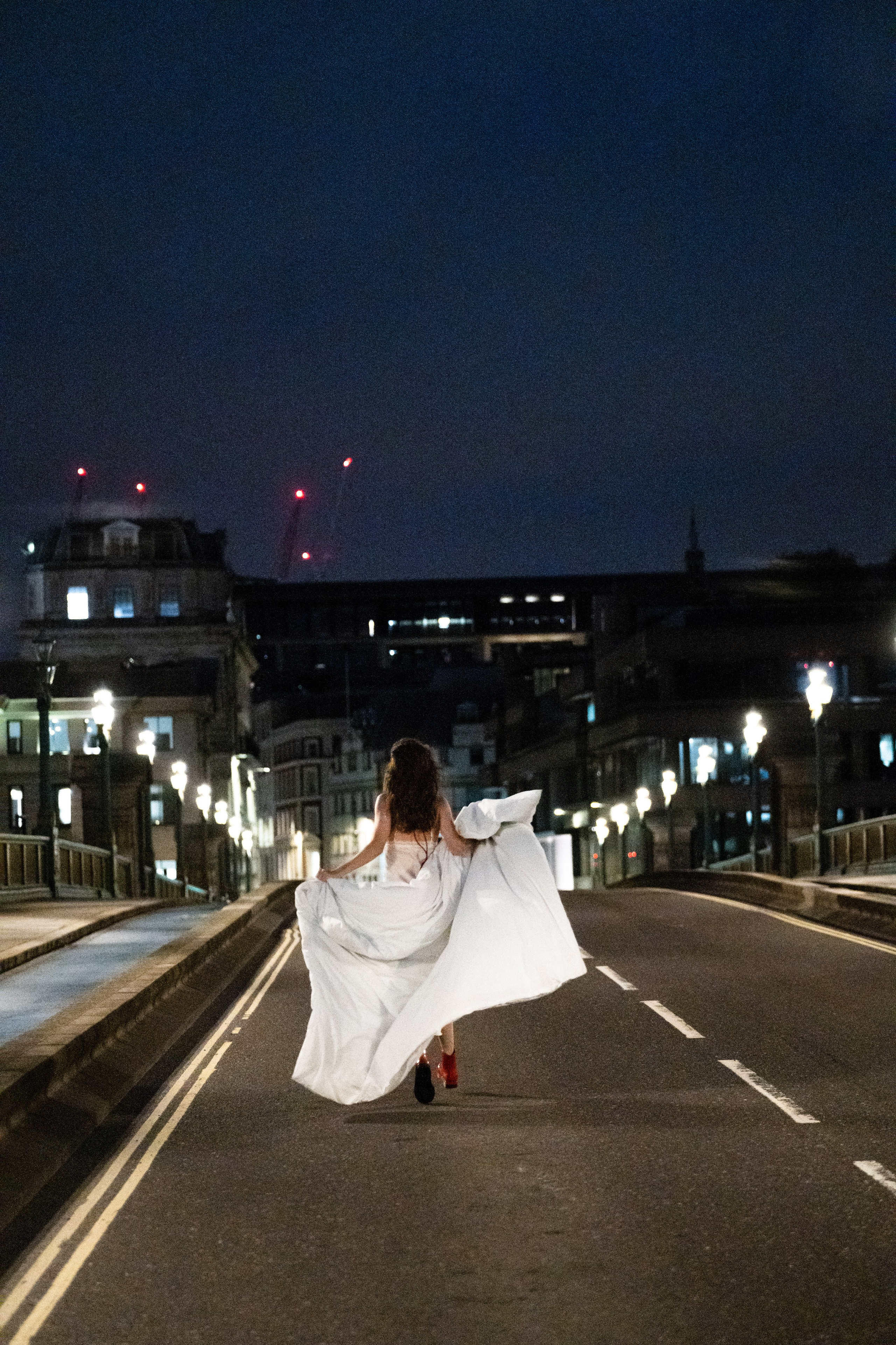 Sunrise in Lodnon. Photographer in London Daria Agafonova