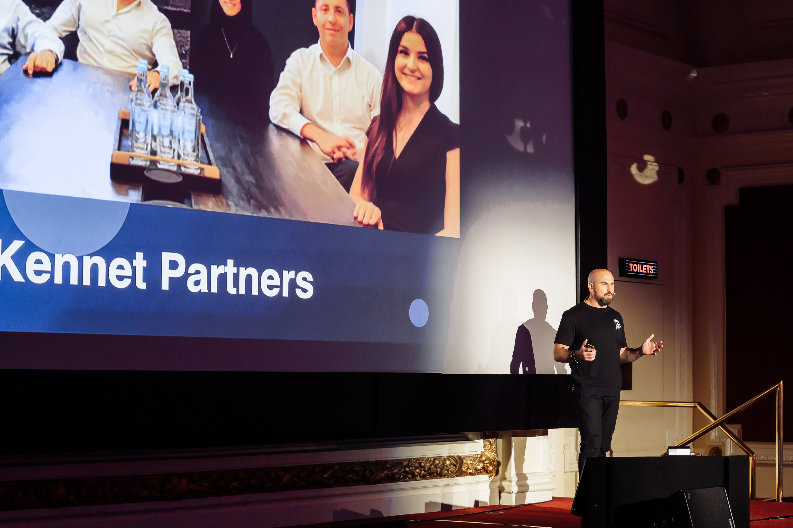 Jiminny business update event. London. Photographer in London Daria Agafonova