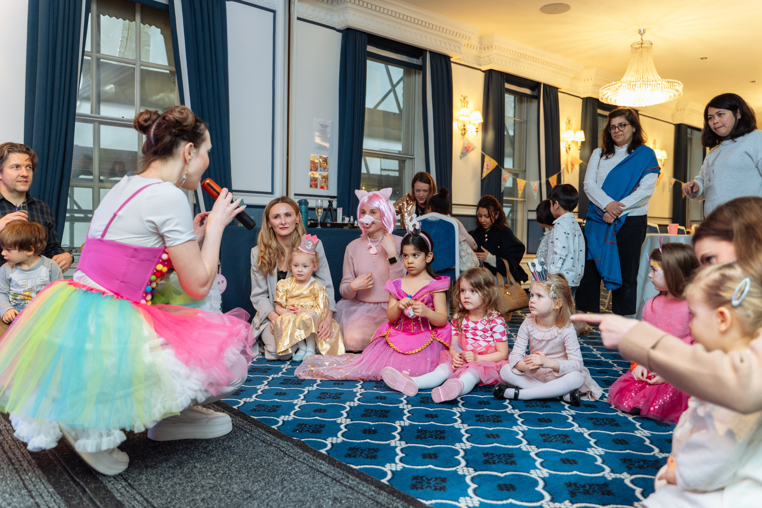 Peppa Pig Birthday party. Photographer in London Daria Agafonova