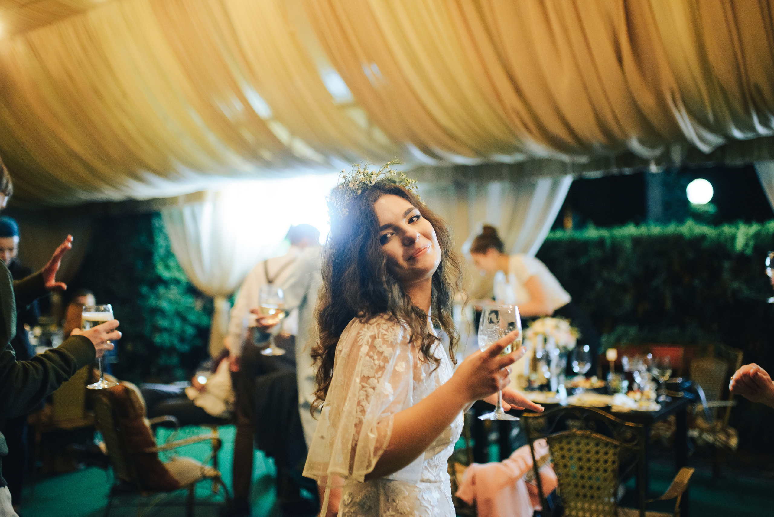 Outdoor wedding. Tanya and Vasya. Photographer in London Daria Agafonova