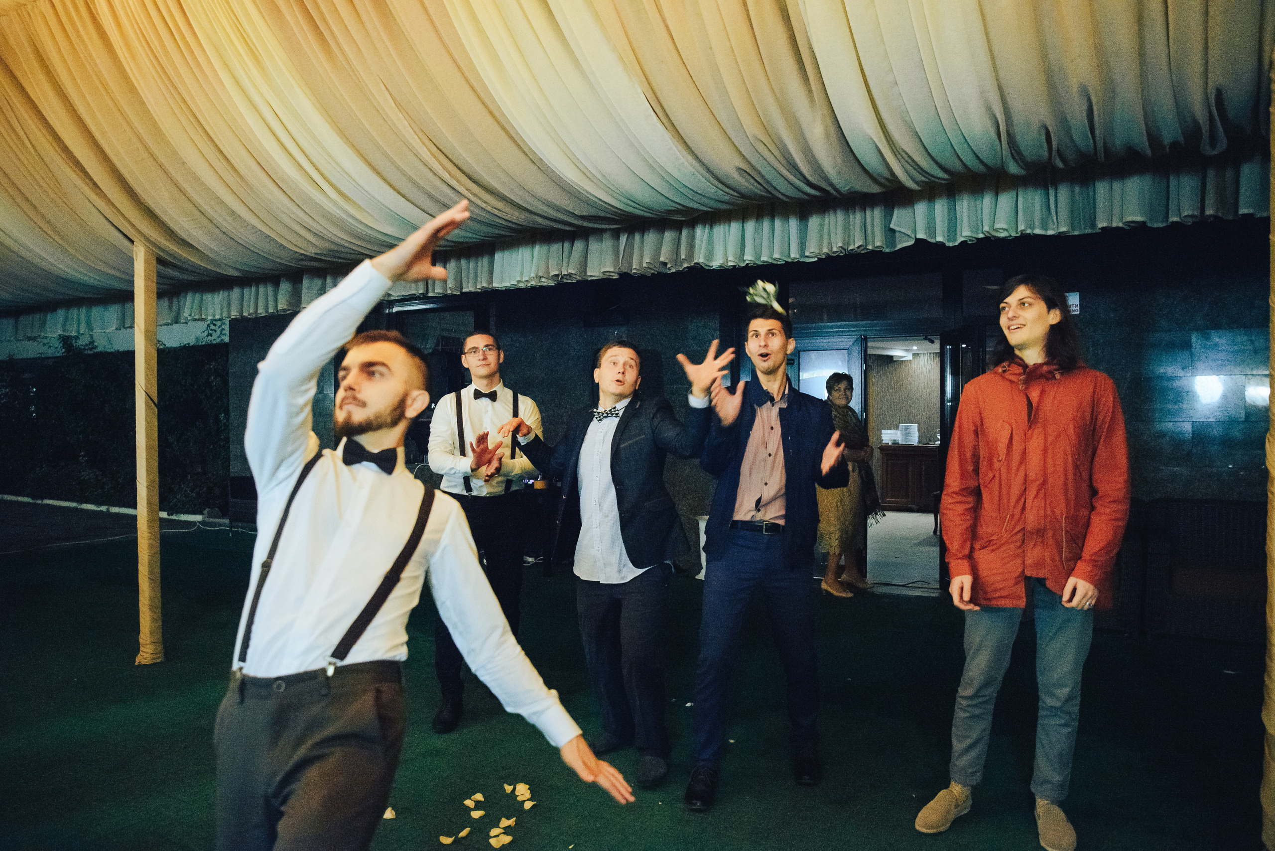 Outdoor wedding. Tanya and Vasya. Photographer in London Daria Agafonova