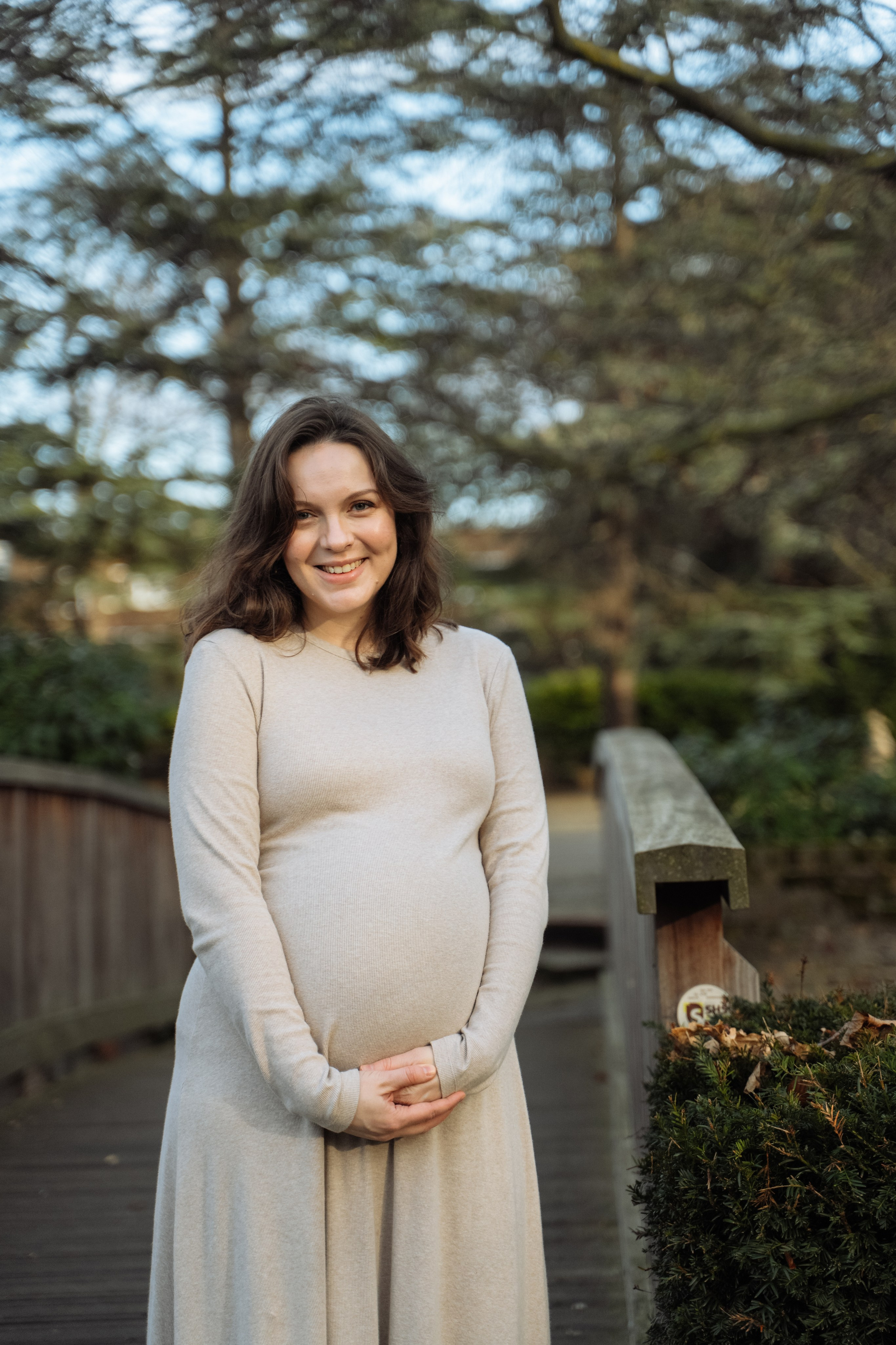 Sweet pregnancy. Photographer in London Daria Agafonova