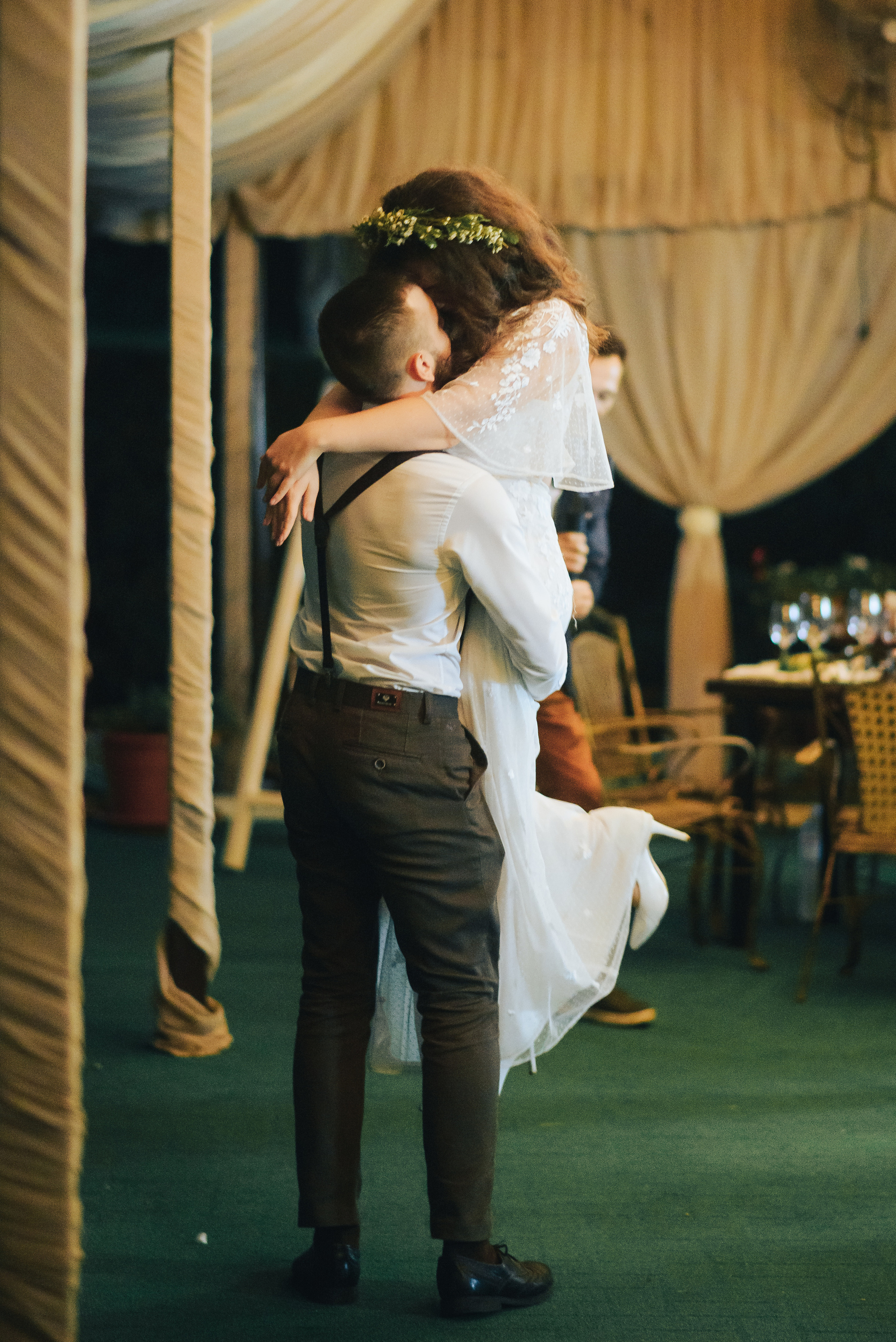 Outdoor wedding. Tanya and Vasya. Photographer in London Daria Agafonova