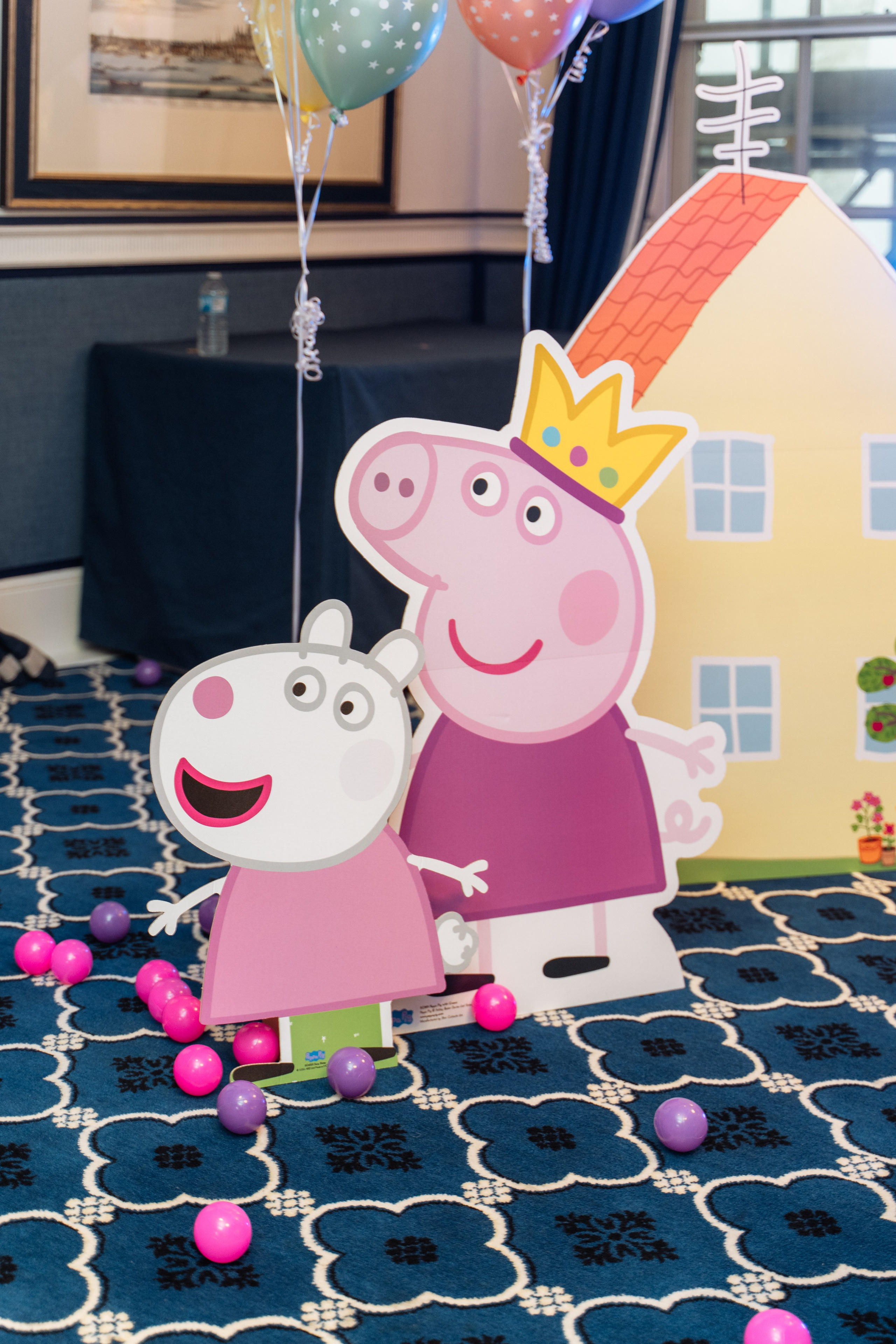 Peppa Pig Birthday party. Photographer in London Daria Agafonova