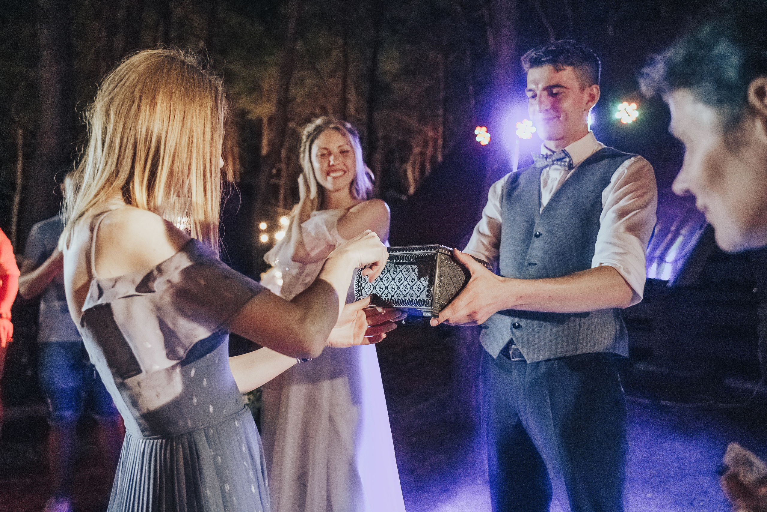 Forest wedding. Maria and Oleksandr. Photographer in London Daria Agafonova